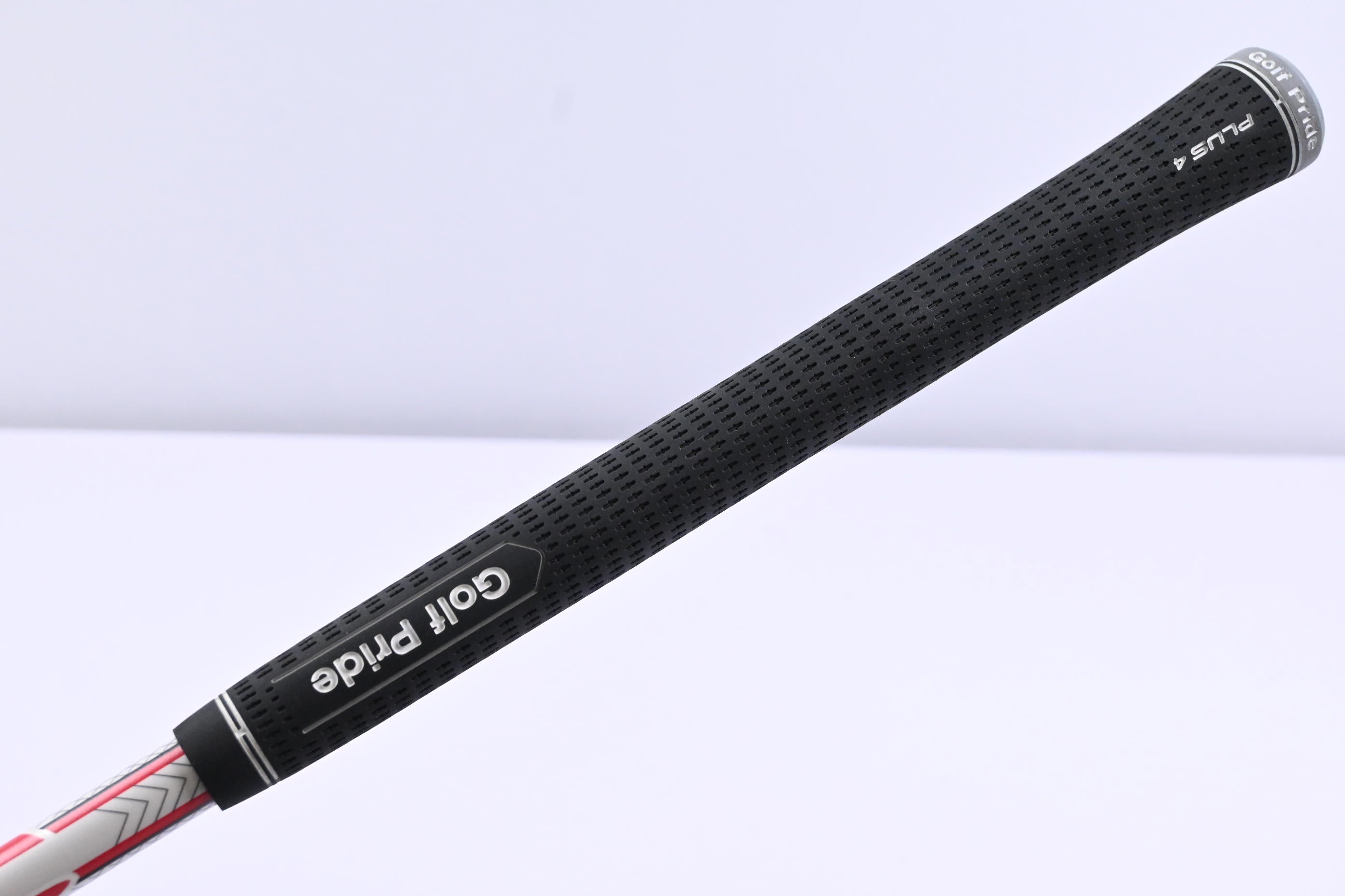UST Mamiya Proforce V2 7 Driver Shaft / Stiff Flex / Titleist Adapter