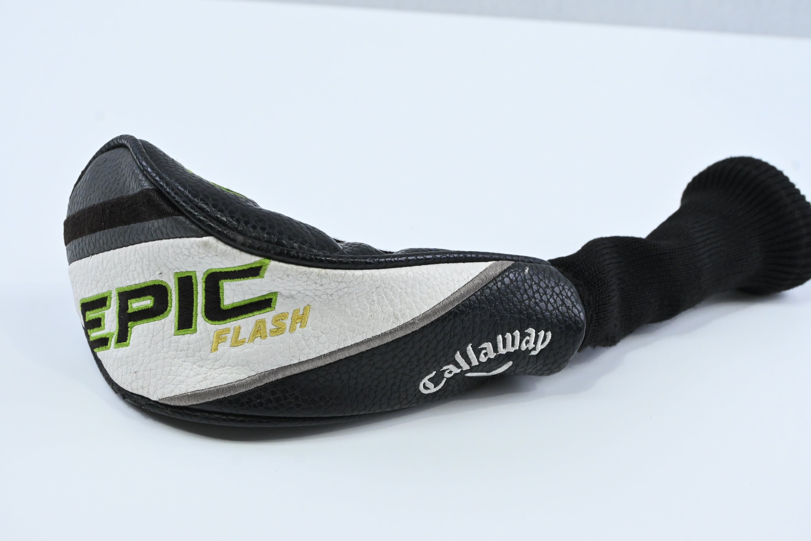 Callaway Epic Flash #4 Hybrid / 21 Degree / Stiff Flex Tensei AV White 70 Shaft