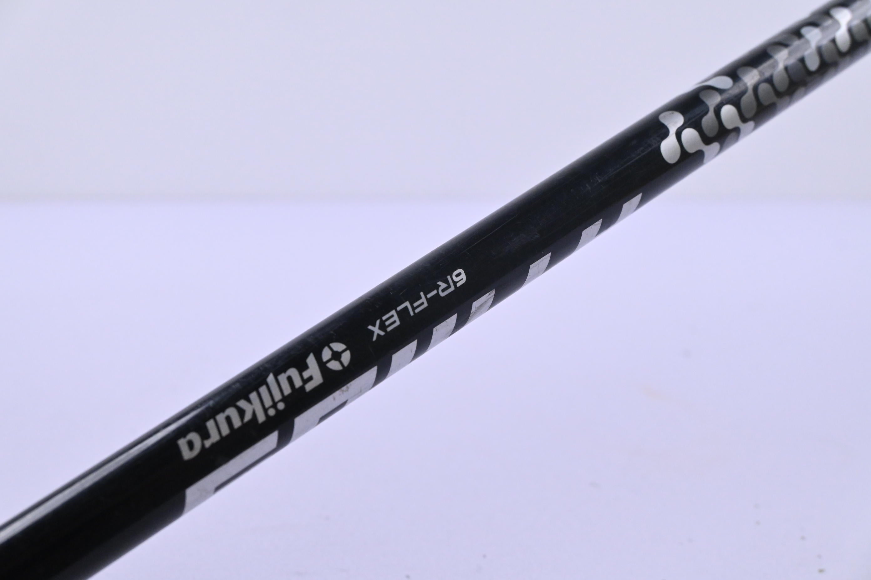 Titleist TS3 Driver / 10.5 Degree / Regular Flex Fujikura Atmos 6 Shaft