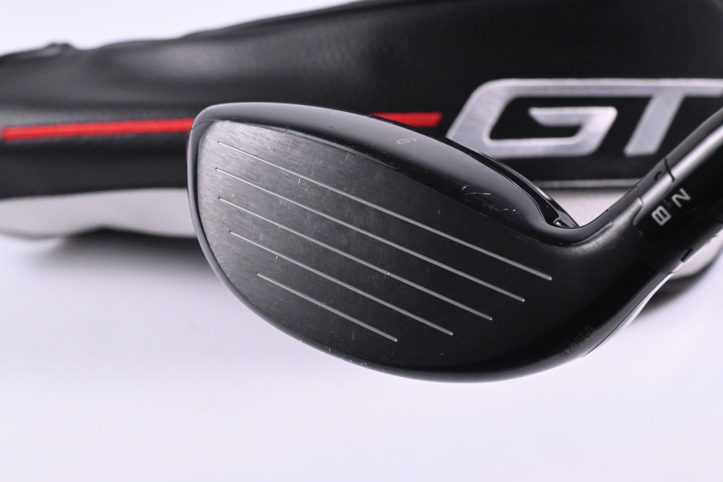 Titleist GT2 #5 Wood / 18 Degree / Regular Flex Denali Red 60 Shaft