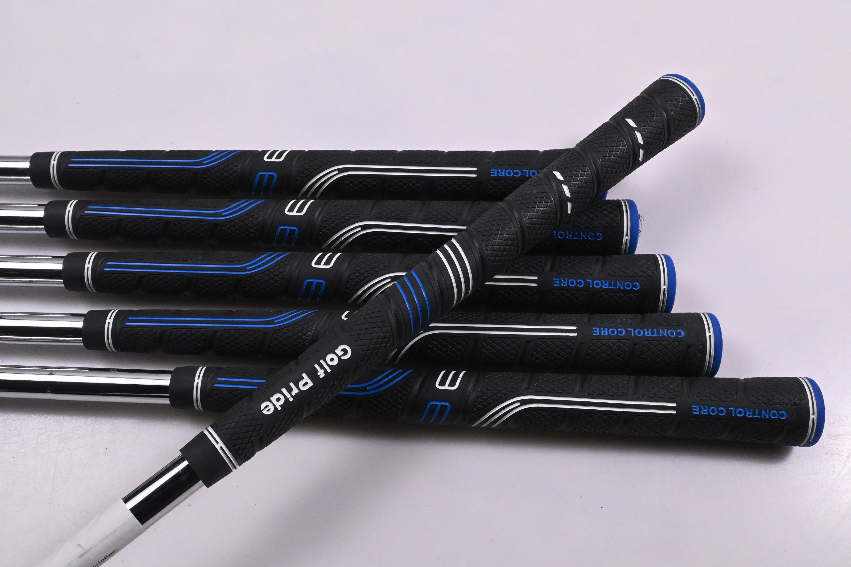 Taylormade SIM2 Max Irons / 5-PW / Stiff Flex KBS MAX MT 85 Shafts
