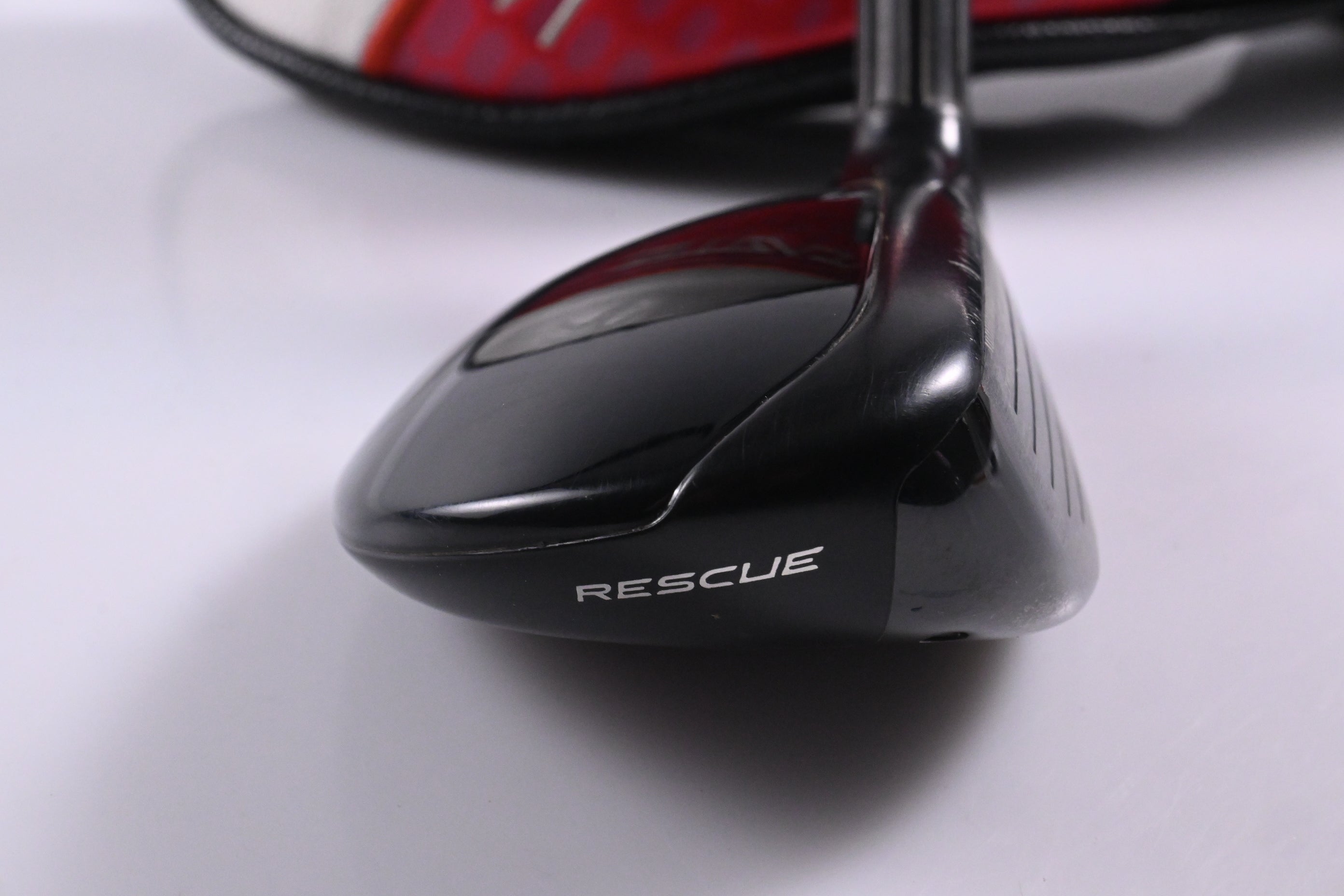 Taylormade Stealth 2 HD #4 Hybrid / 23 Degree / Regular Flex Fujikura Speeder NX
