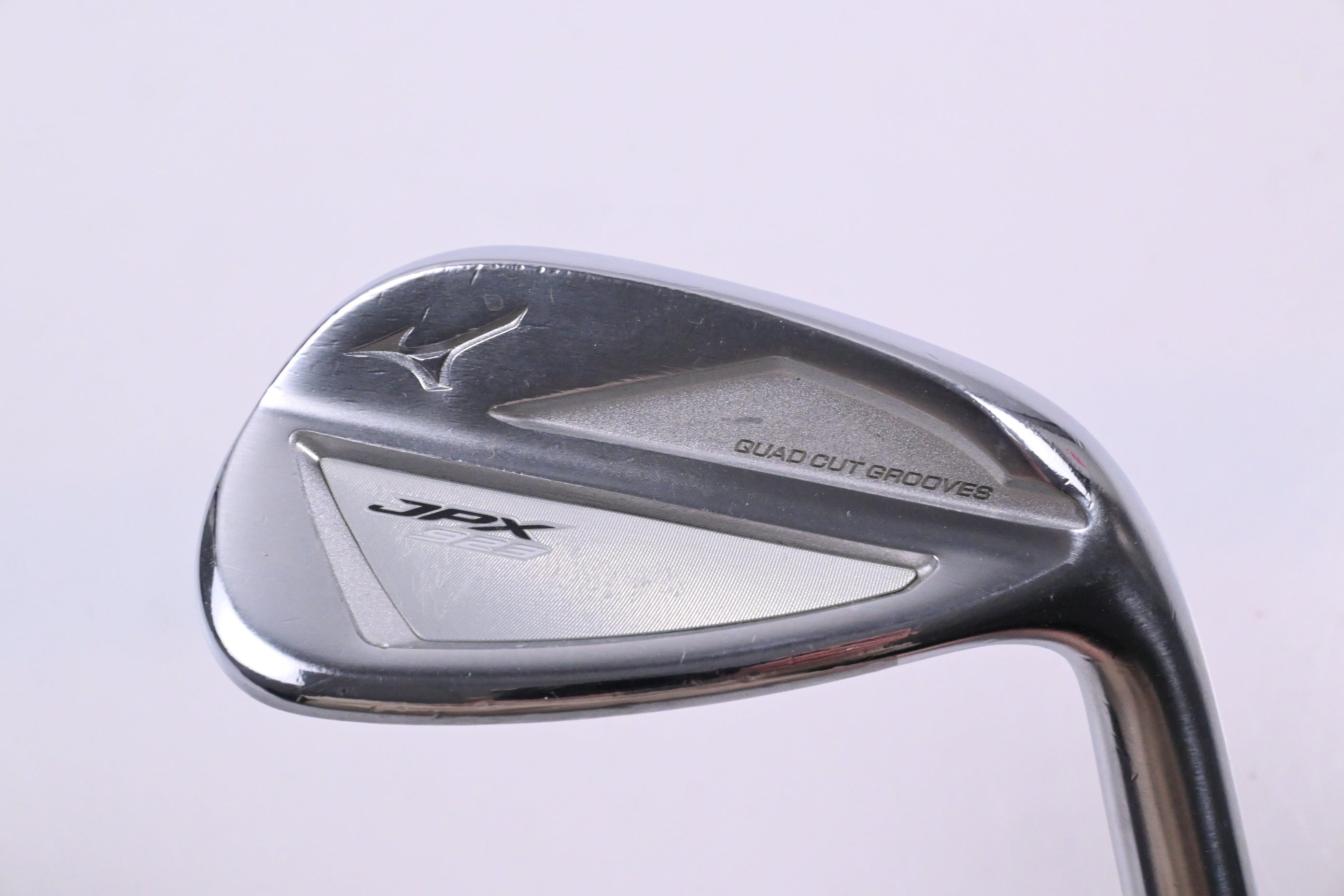 Mizuno JPX 923 Gap Wedge / 50 Degree / Regular Flex UST Mamiya Recoil 95 Shaft