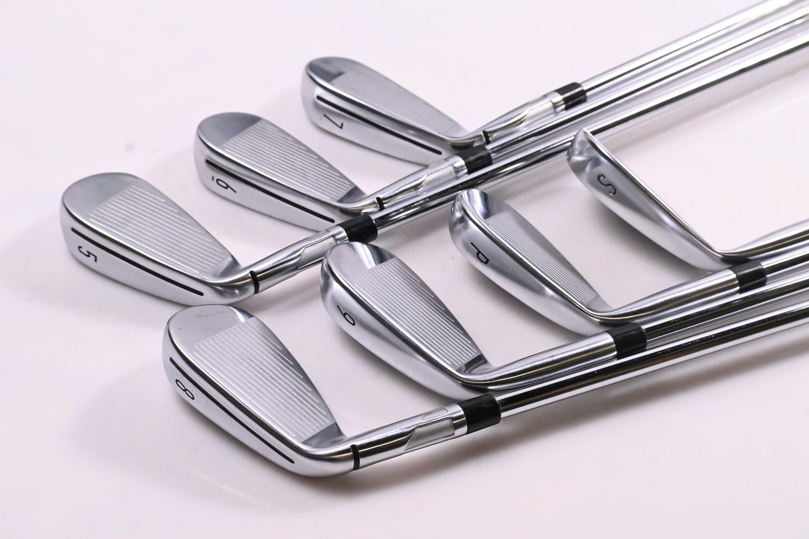 Taylormade Qi Irons / 5-PW+SW / Stiff Flex KBS MAX MT 85 Shafts