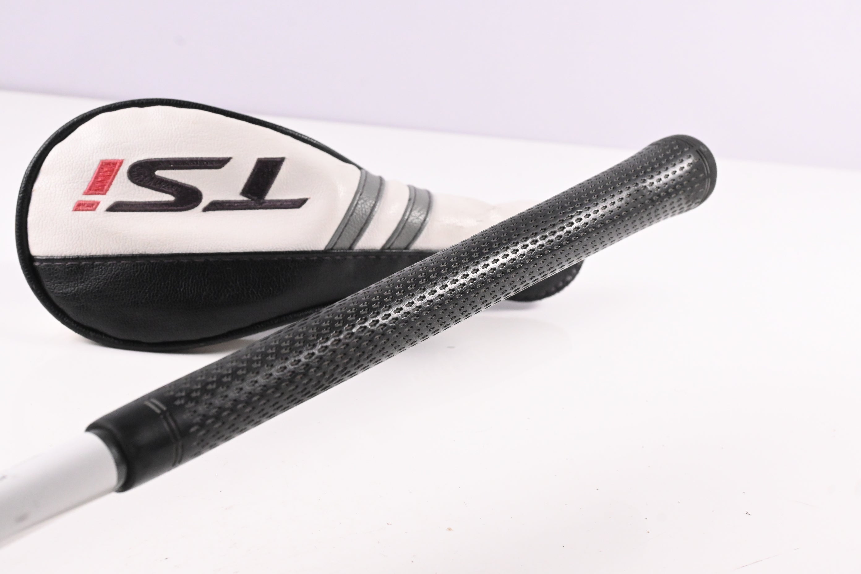 Titleist TSi1 #5 Hybrid / 23 Degree / Senior Flex Aldila Ascent UL 50 Shaft