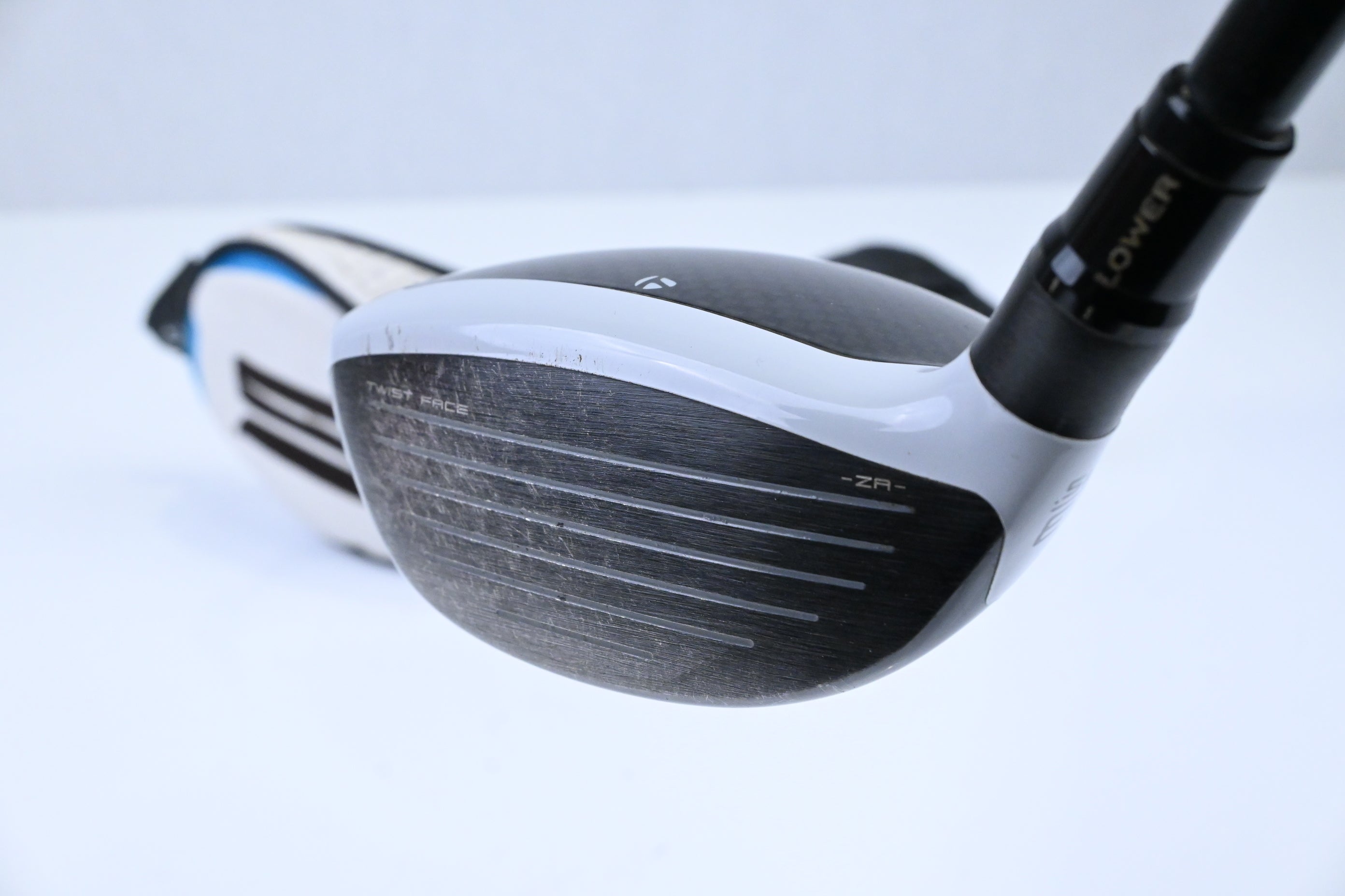 Taylormade SIM2 Ti #3 Wood / 15 Degree / Stiff Flex Tensei AV Raw Blue 65 Shaft