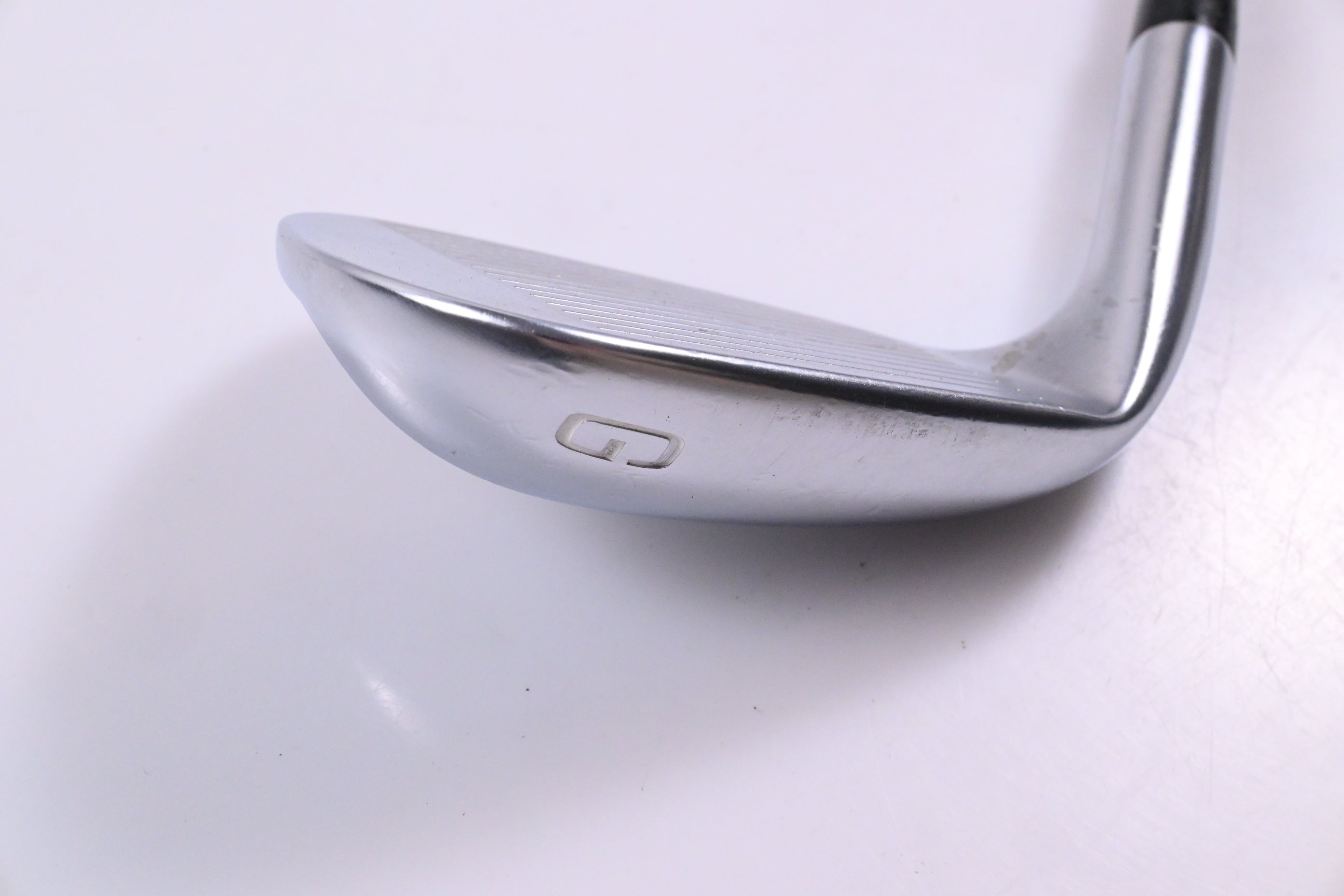 Mizuno JPX 923 Gap Wedge / 50 Degree / Regular Flex UST Mamiya Recoil 95 Shaft