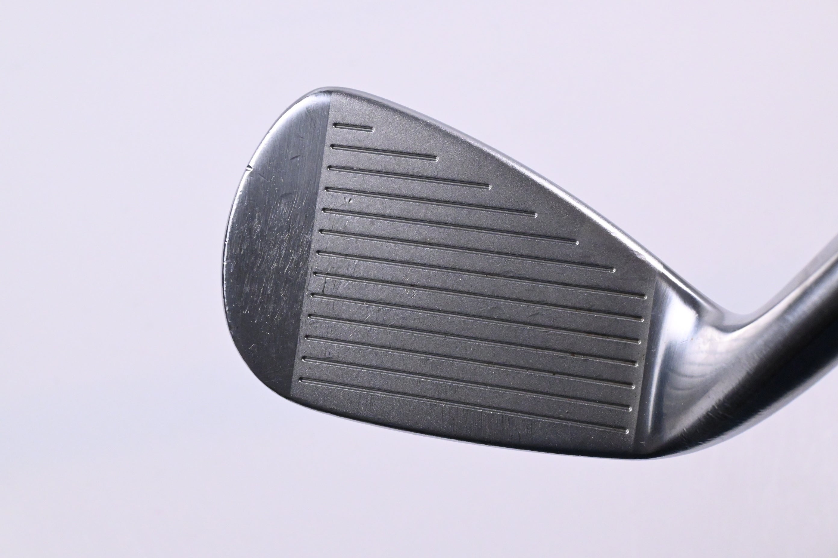 Titleist 714 AP2 #9 Iron / Stiff Flex Dynamic Gold S300 Shaft