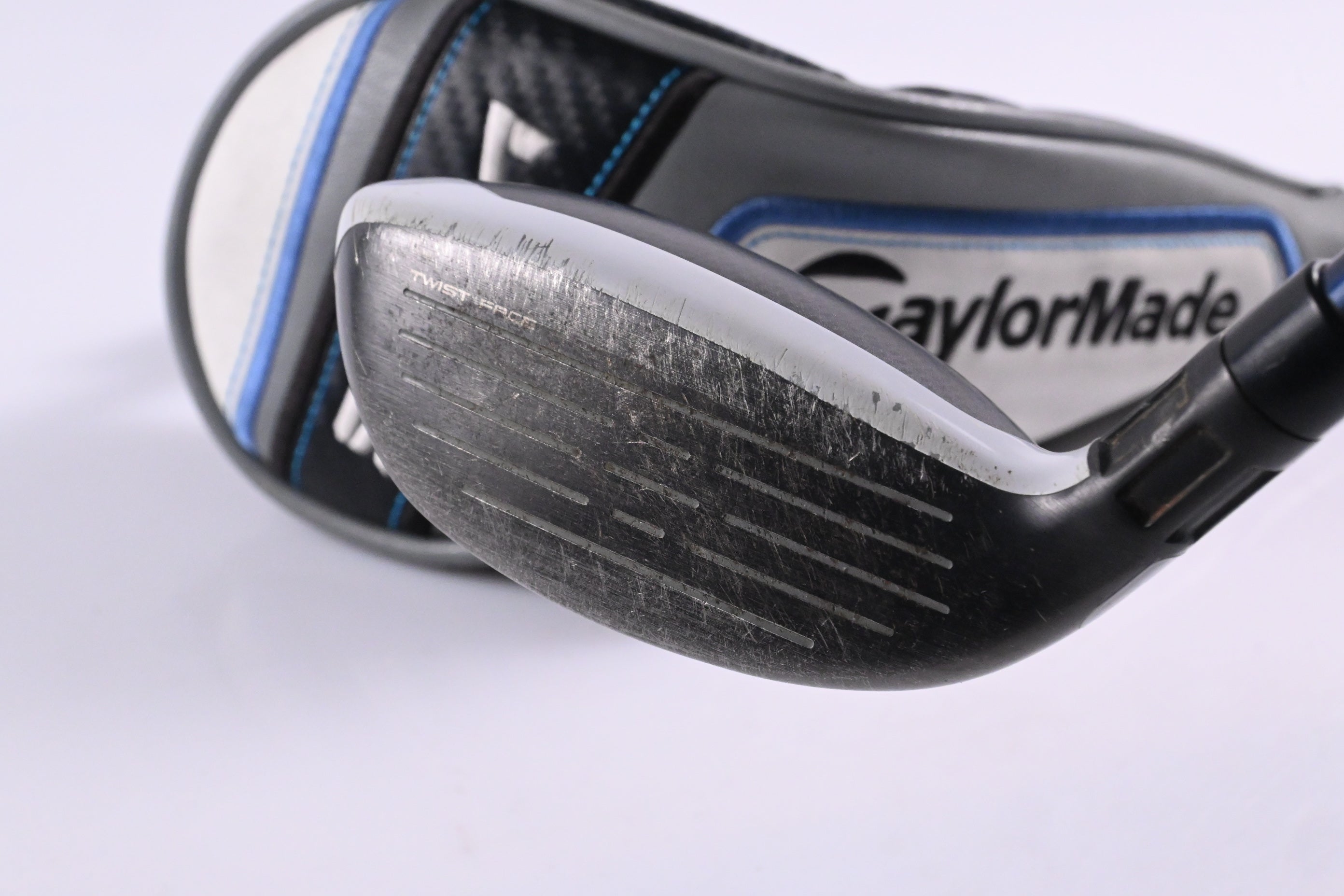 Taylormade SIM Max #3 Hybrid / 19 Degree / Stiff Flex Fujikura Ventus Blue 7