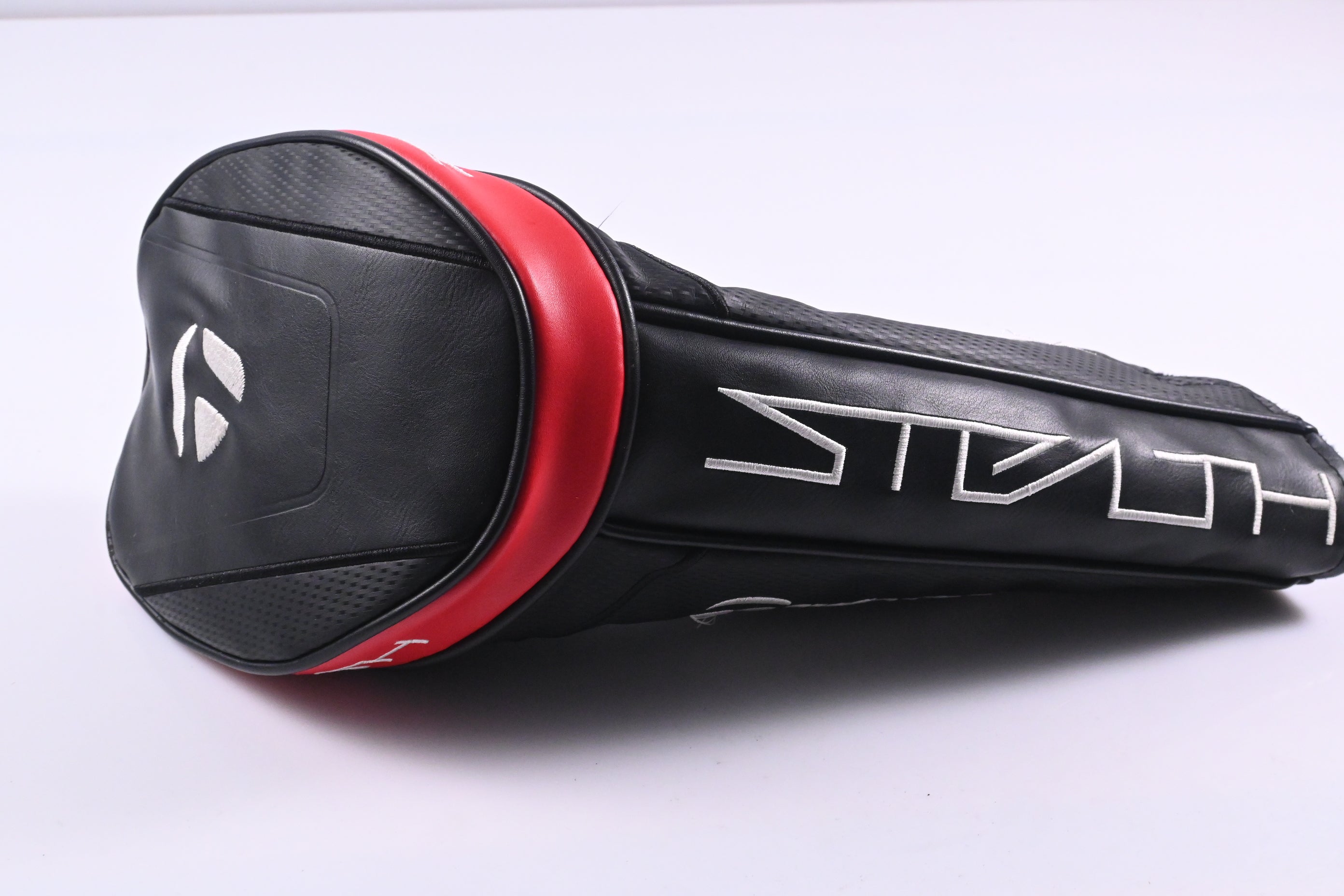 Taylormade Stealth Driver / 9 Degree / Stiff Flex Fujikura Ventus TR Red 5 Shaft