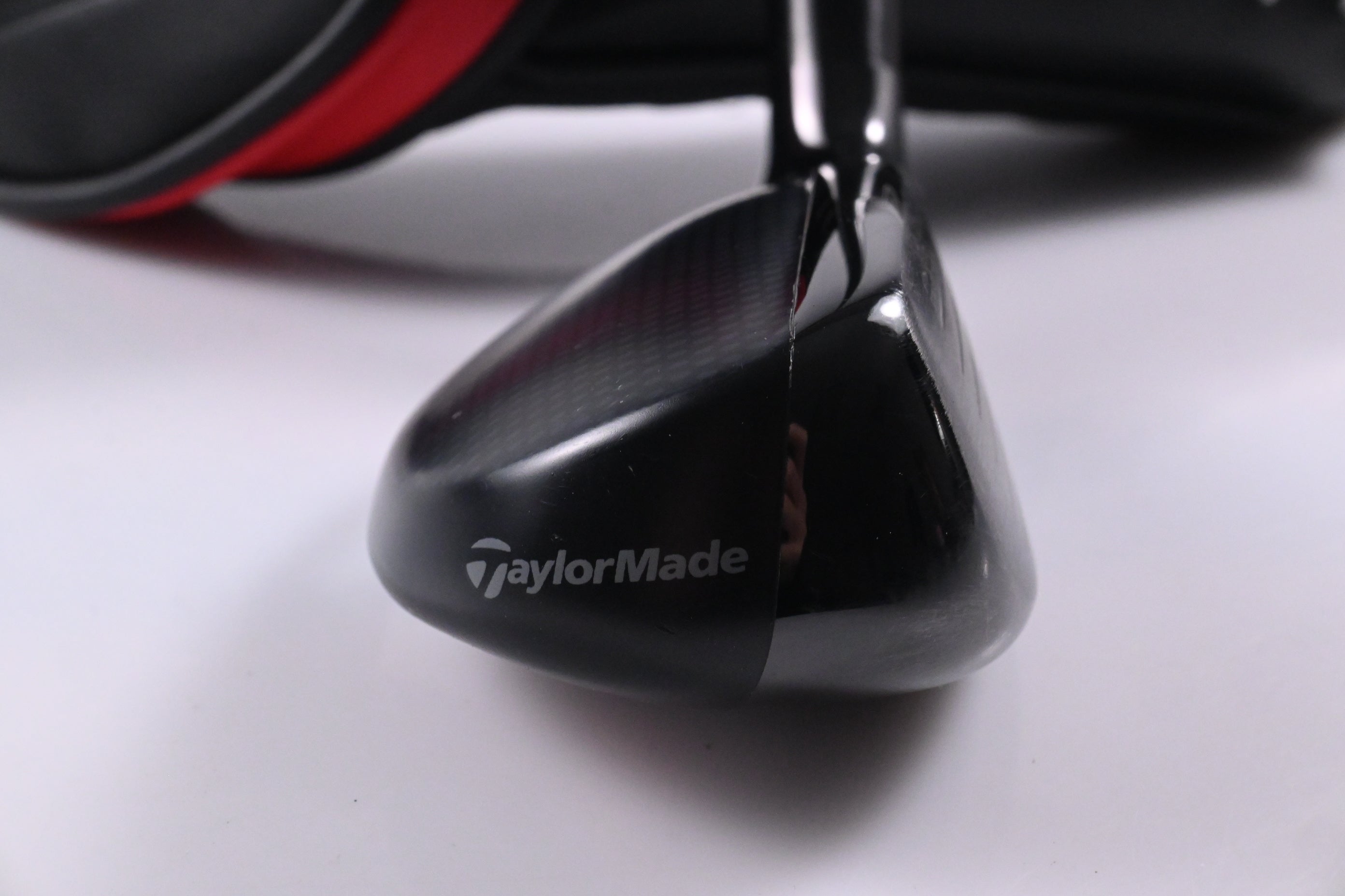 Taylormade Stealth Plus #3 Hybrid / 19.5 Degree / Stiff Flex HZRDUS Smoke RDX