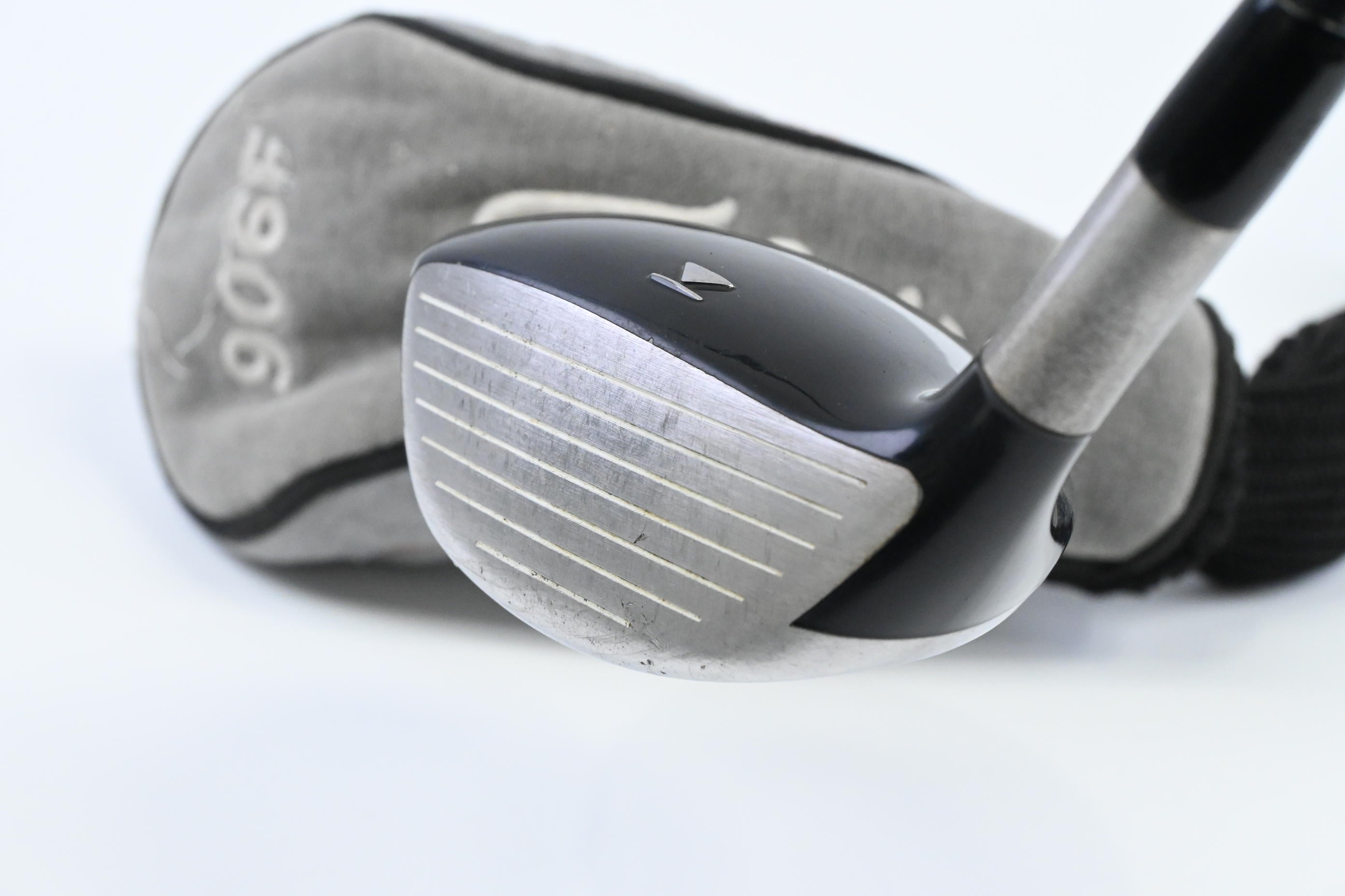 Titleist 906 F2 #5 Wood / 18 Degree / Regular Flex Titleist 4375 Shaft