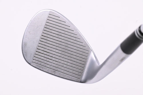 Cleveland CBX Zipcore Sand Wedge / 56 Degree / Wedge Flex Dynamic Gold Spinner