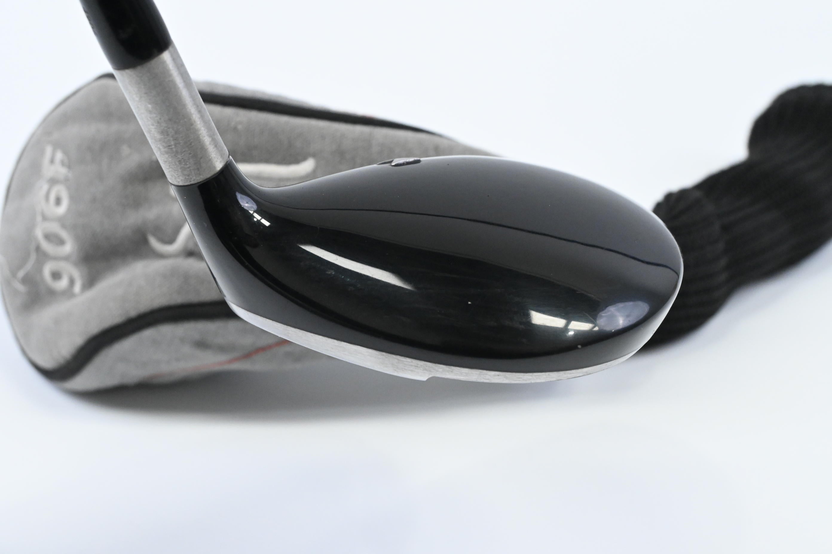 Titleist 906 F2 #5 Wood / 18 Degree / Regular Flex Titleist 4375 Shaft