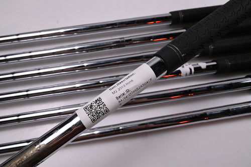Taylormade M2 2019 Irons / 4-PW / Regular Flex Steel Shafts