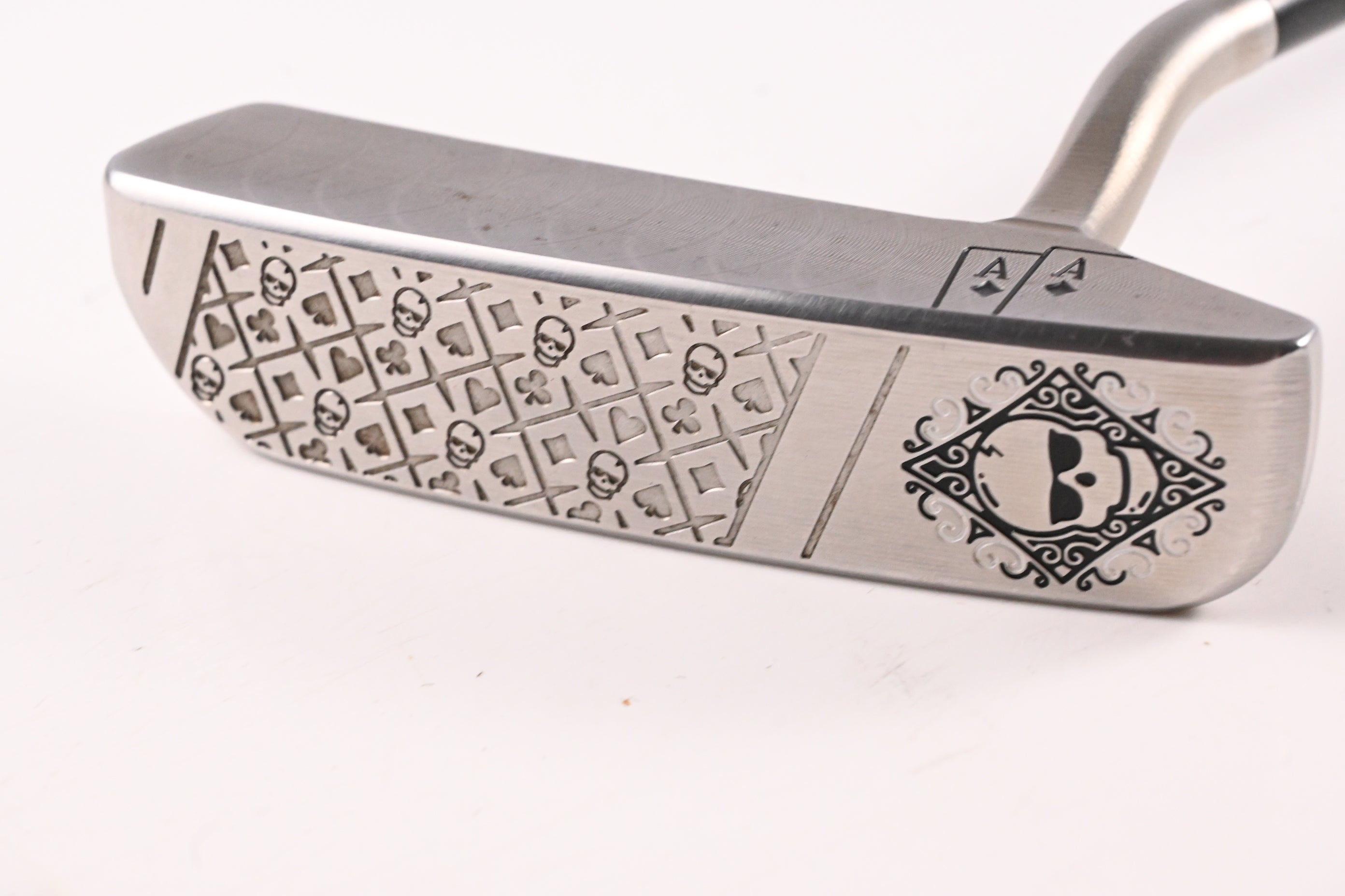 SWAG Pocket Skull Ace Putter / 35 Inch