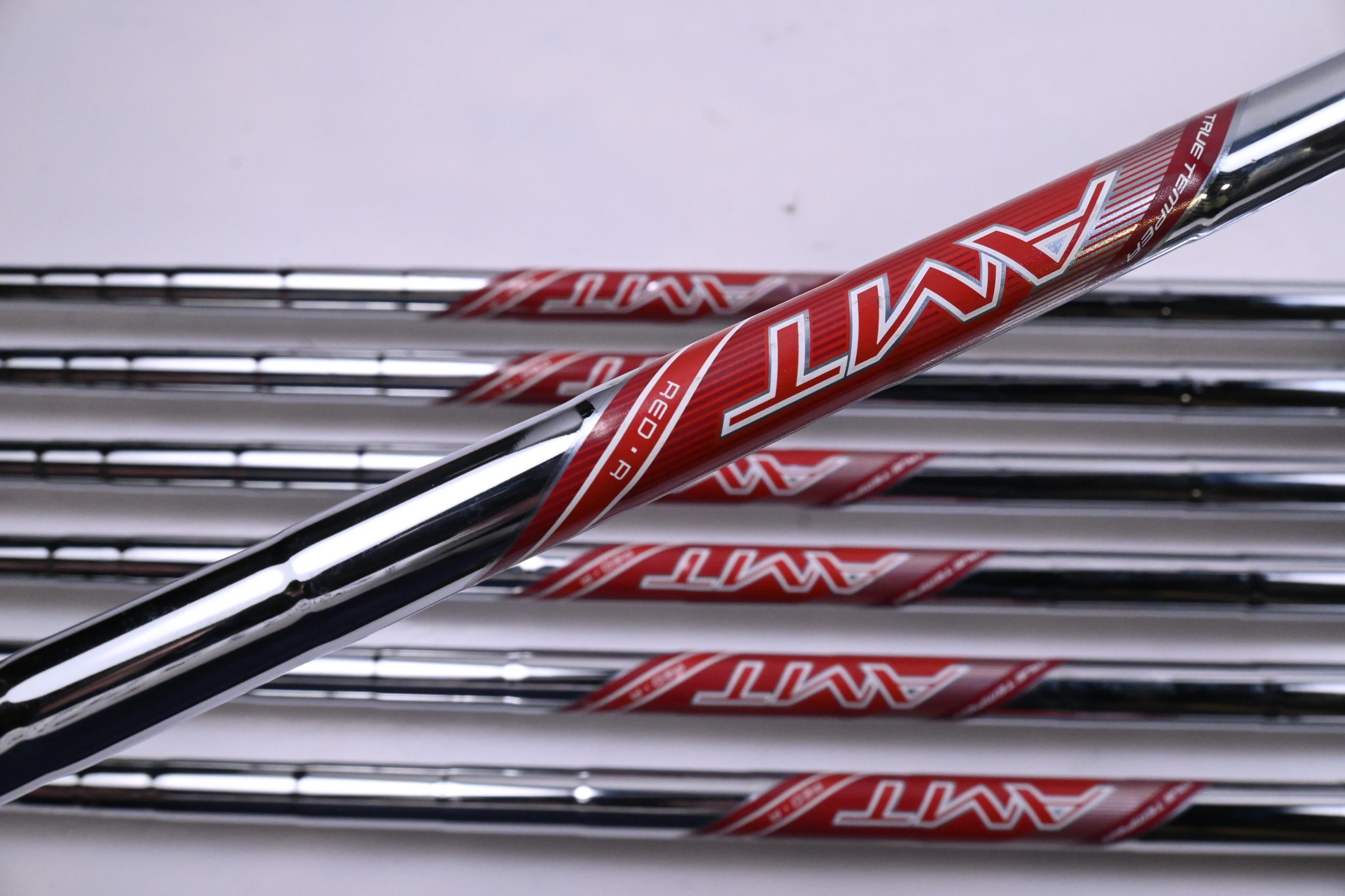 Titleist T250 2025 Irons / 5-PW+48° / Regular Flex AMT Red Shafts