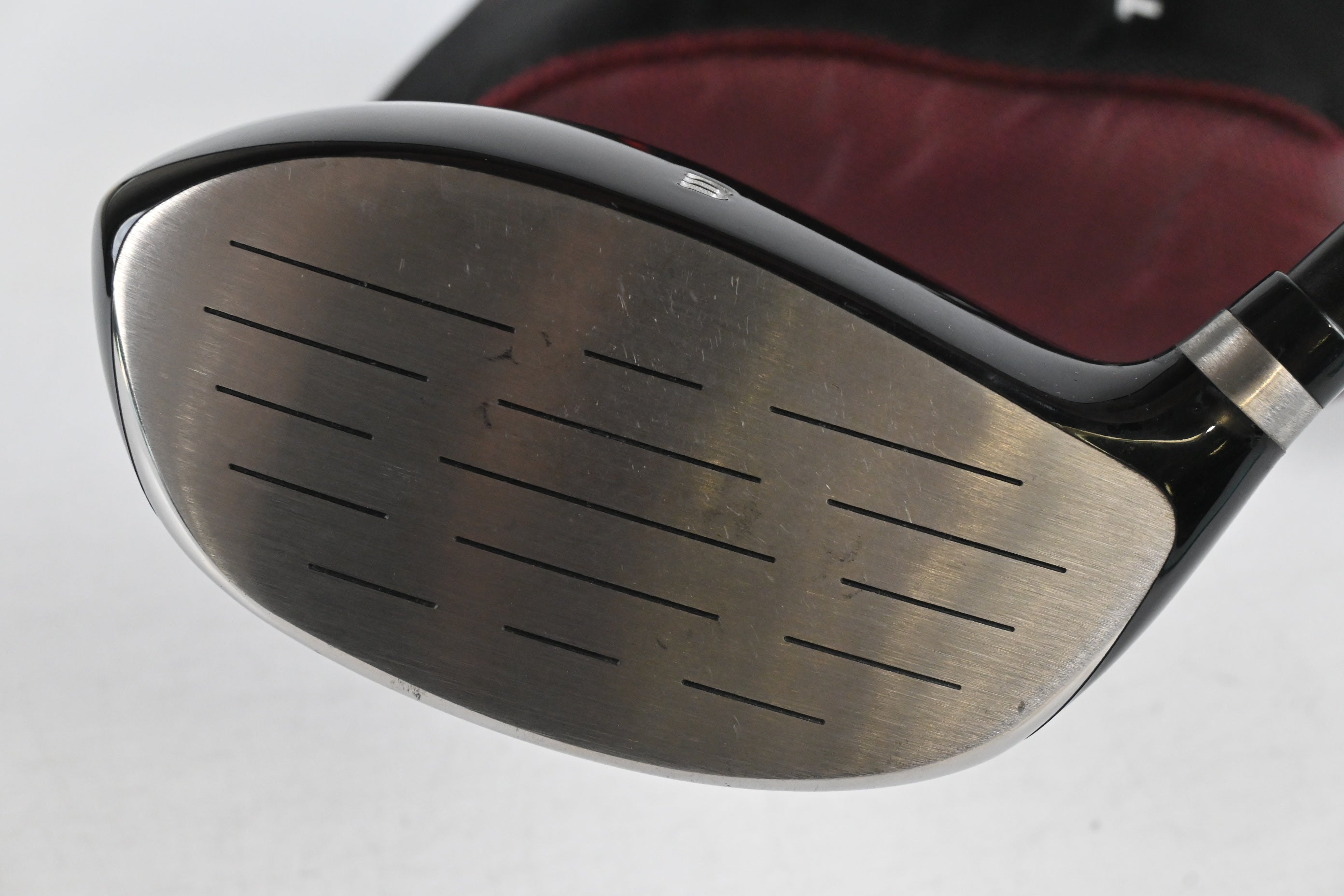 Wilson Deep Red II Driver / 9 Degree / Stiff Flex Grafalloy ProLite+ .428 Shaft