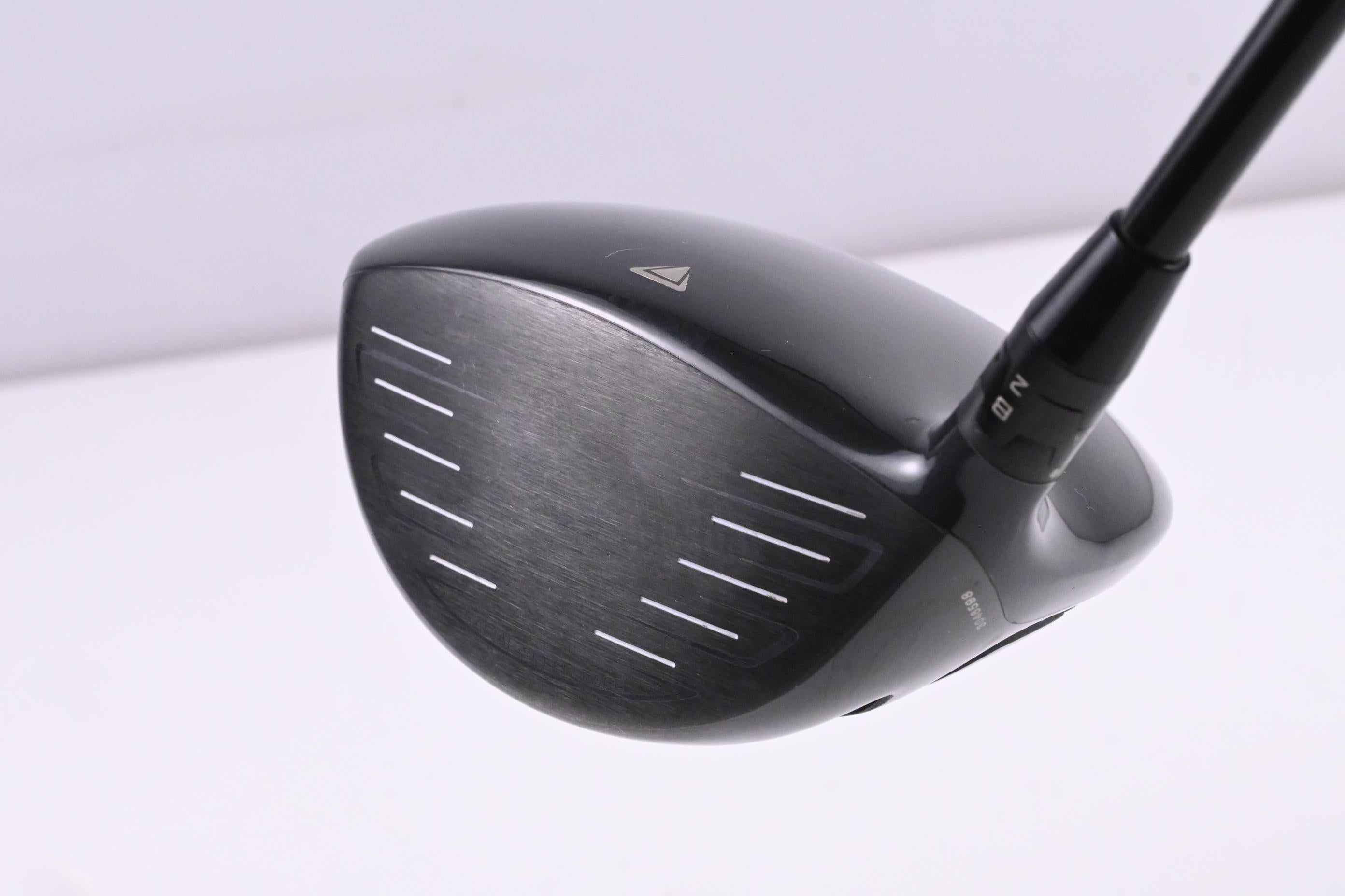 Titleist 917 D2 Driver / 10.5 Degree / Regular Flex Tensei AV RAW Blue 55 w/ SFW