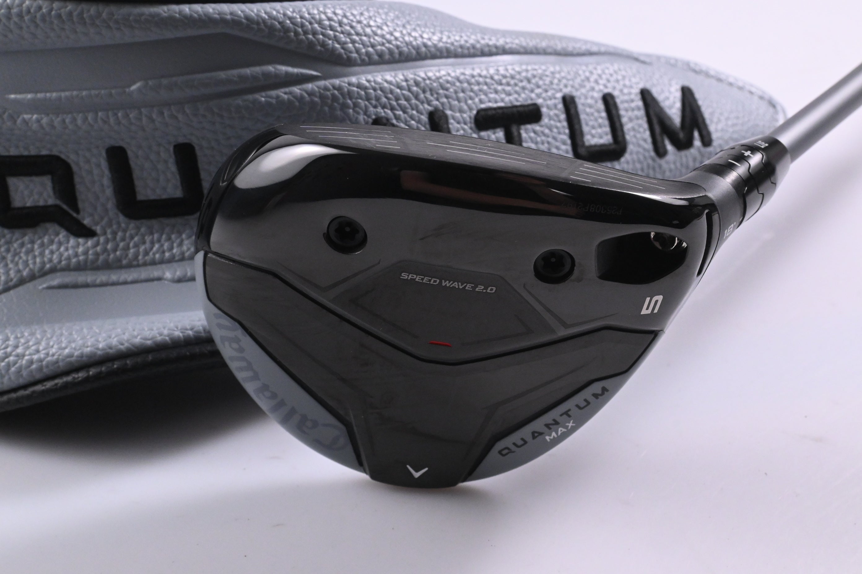 Callaway Quantum Max #5 Wood / 18 Degree / Regular Flex Denali Frost Silver 60