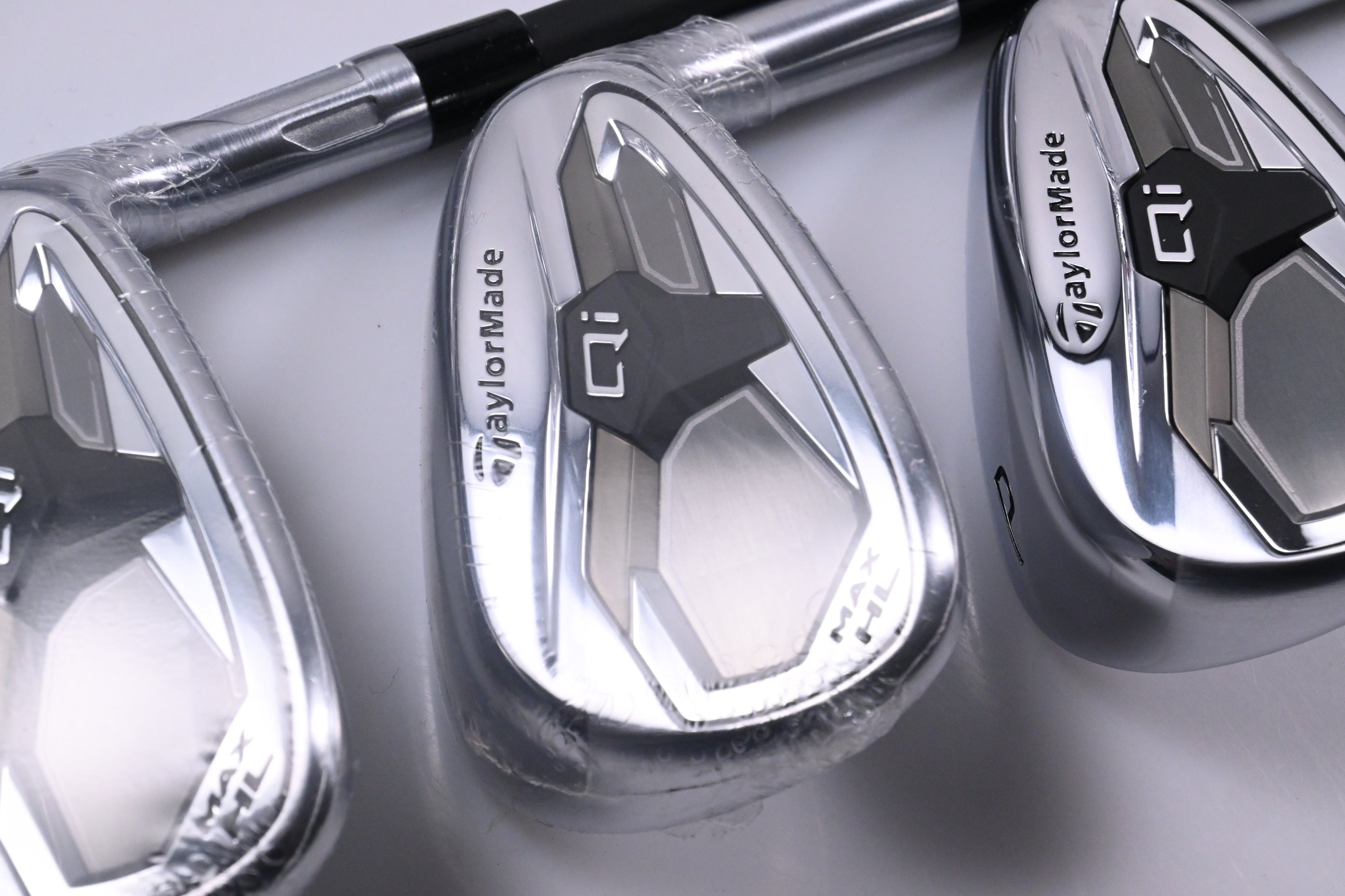 Taylormade Qi Max Irons / 6-PW / Senior Flex REAX White KBS 55 Shafts