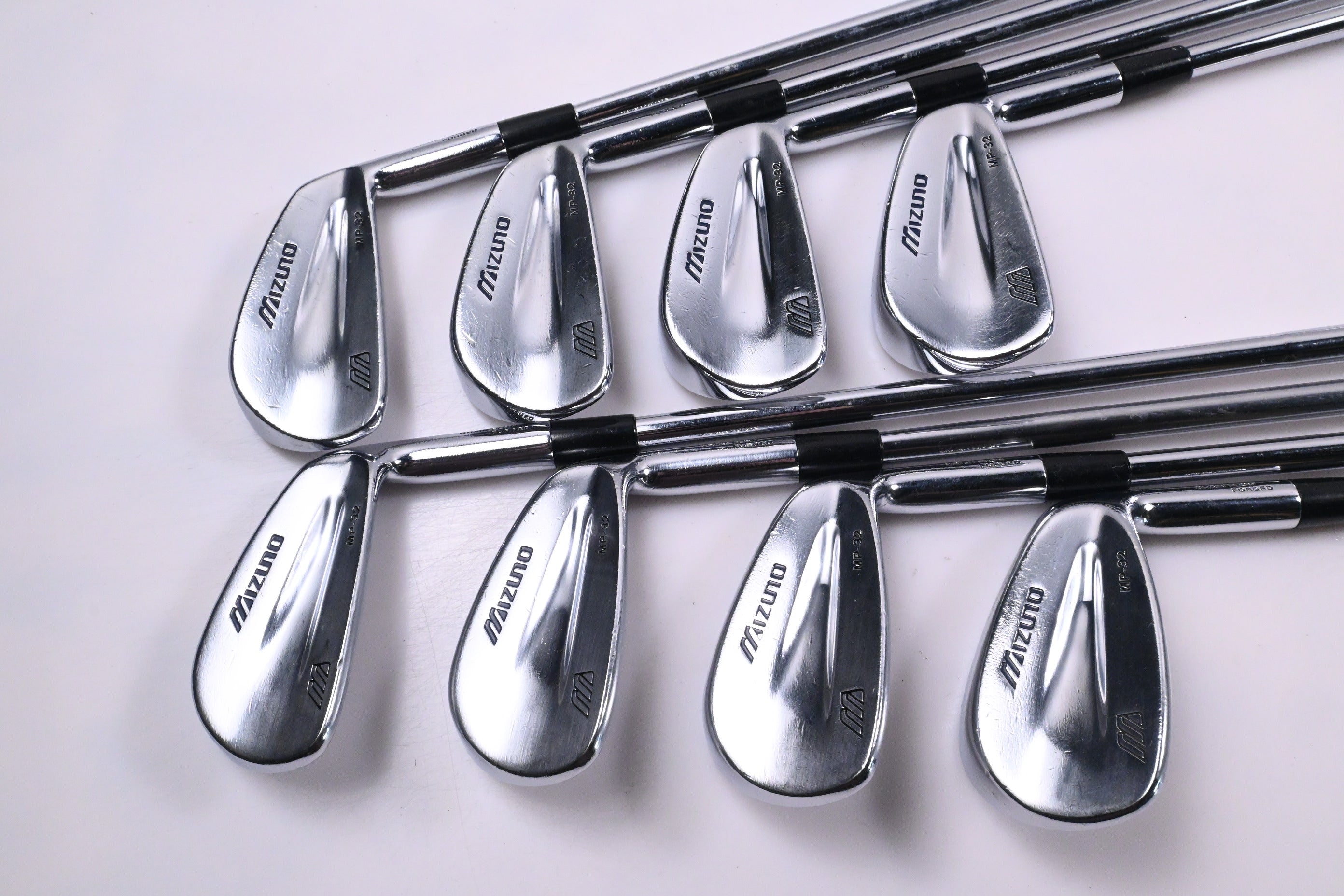 Mizuno MP-32 Irons / 3-PW / Stiff Flex Dynamic Gold S300 Shafts
