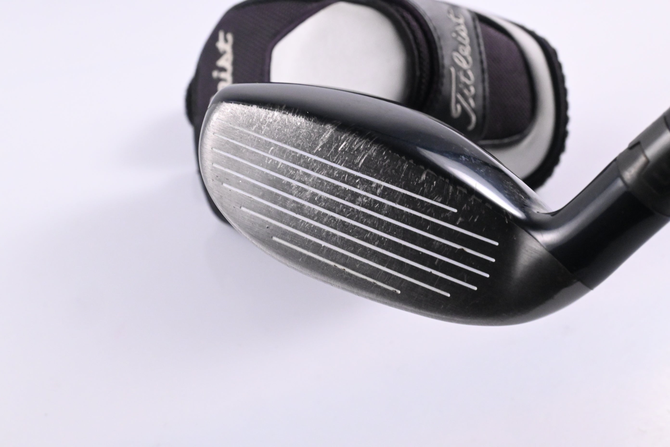 Titleist 910H #3 Hybrid / 21 Degree / Stiff Flex Diamana 'ahina 90 Shaft
