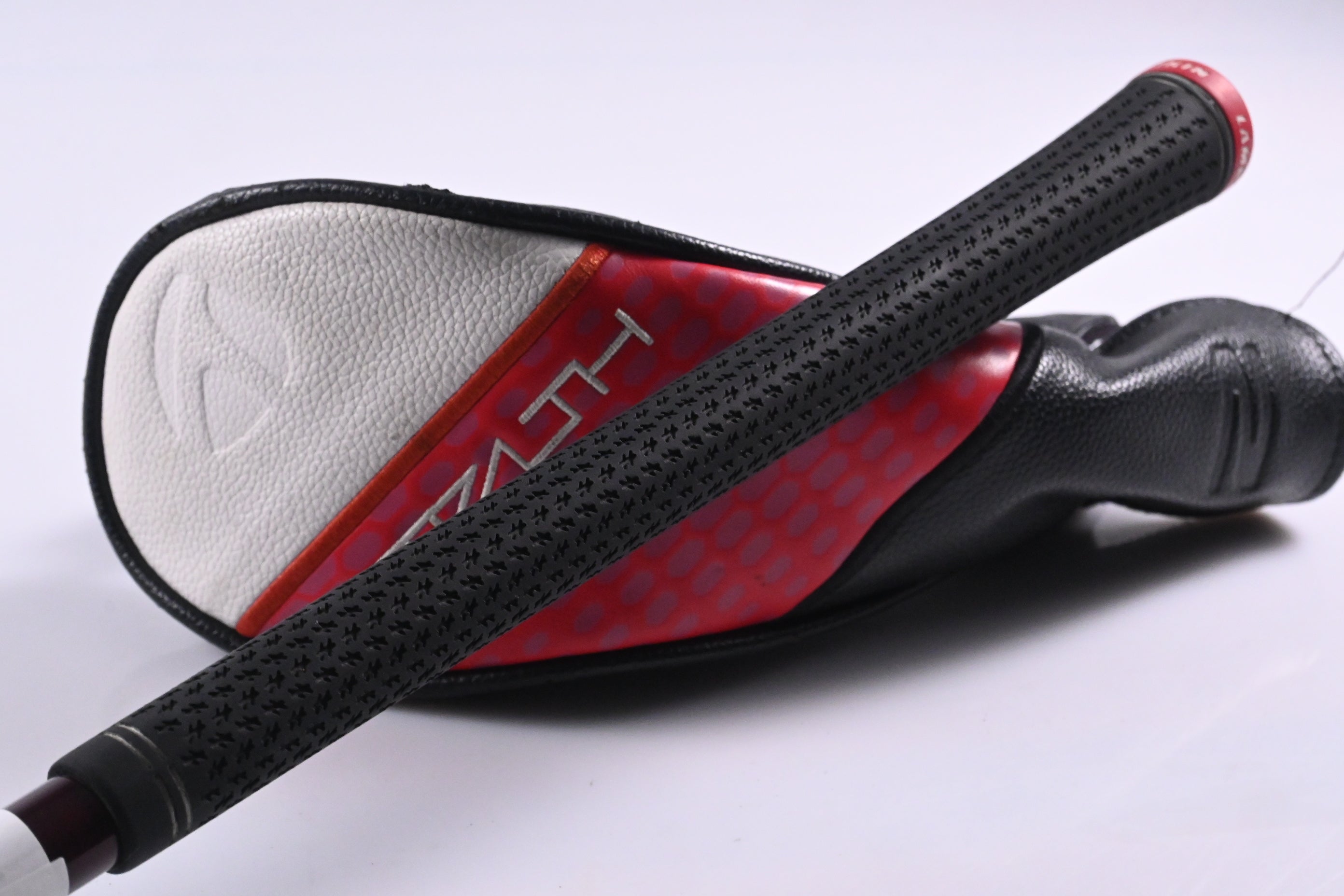 Taylormade Stealth 2 HD #4 Hybrid / 23 Degree / Regular Flex Fujikura Speeder NX