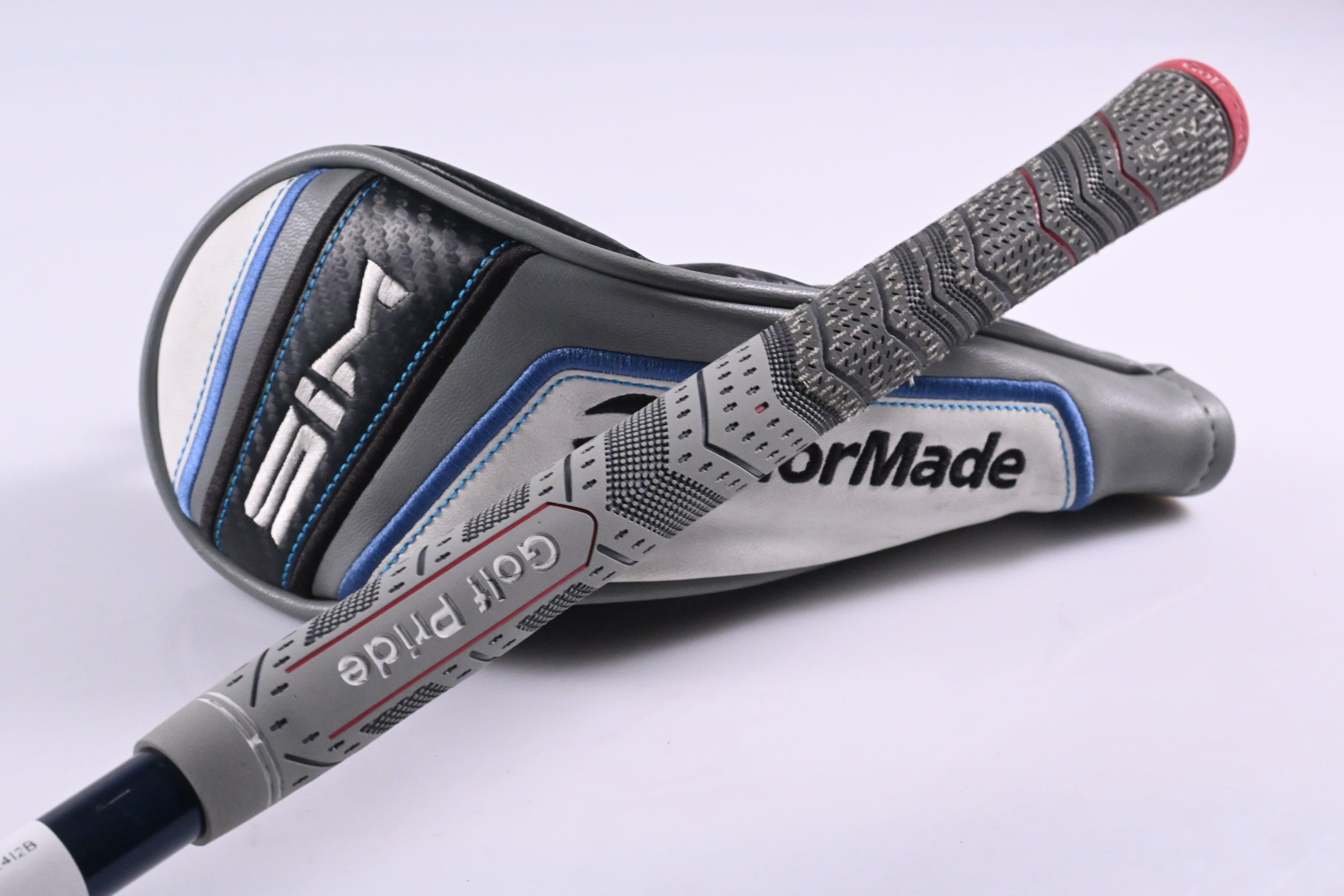 Taylormade SIM Max #3 Hybrid / 19 Degree / Stiff Flex Fujikura Ventus Blue 7