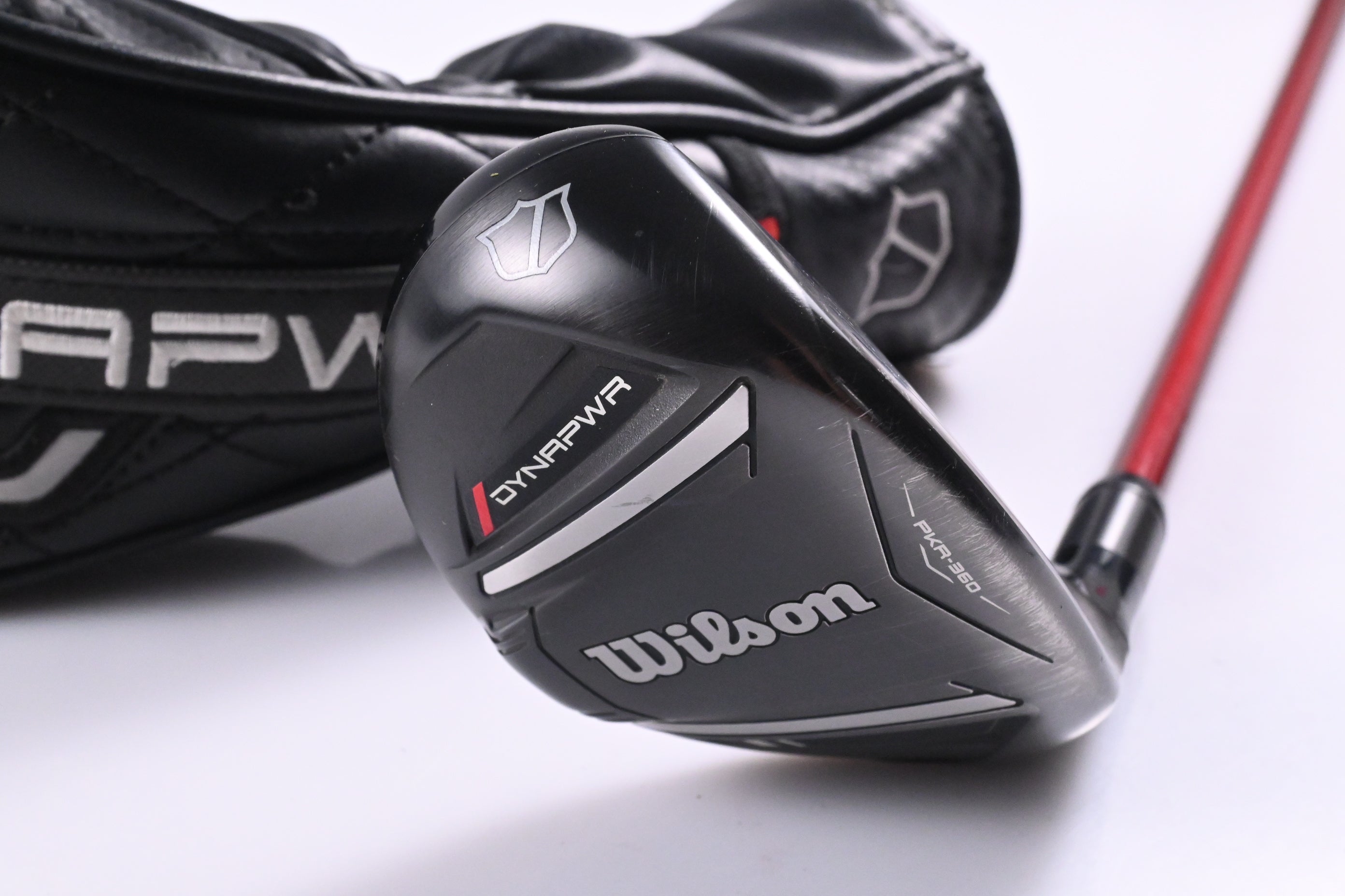 Wilson DYNAPWR 2025 #6 Hybrid / 28 Degree / Regular Flex Denali Red 70 Shaft
