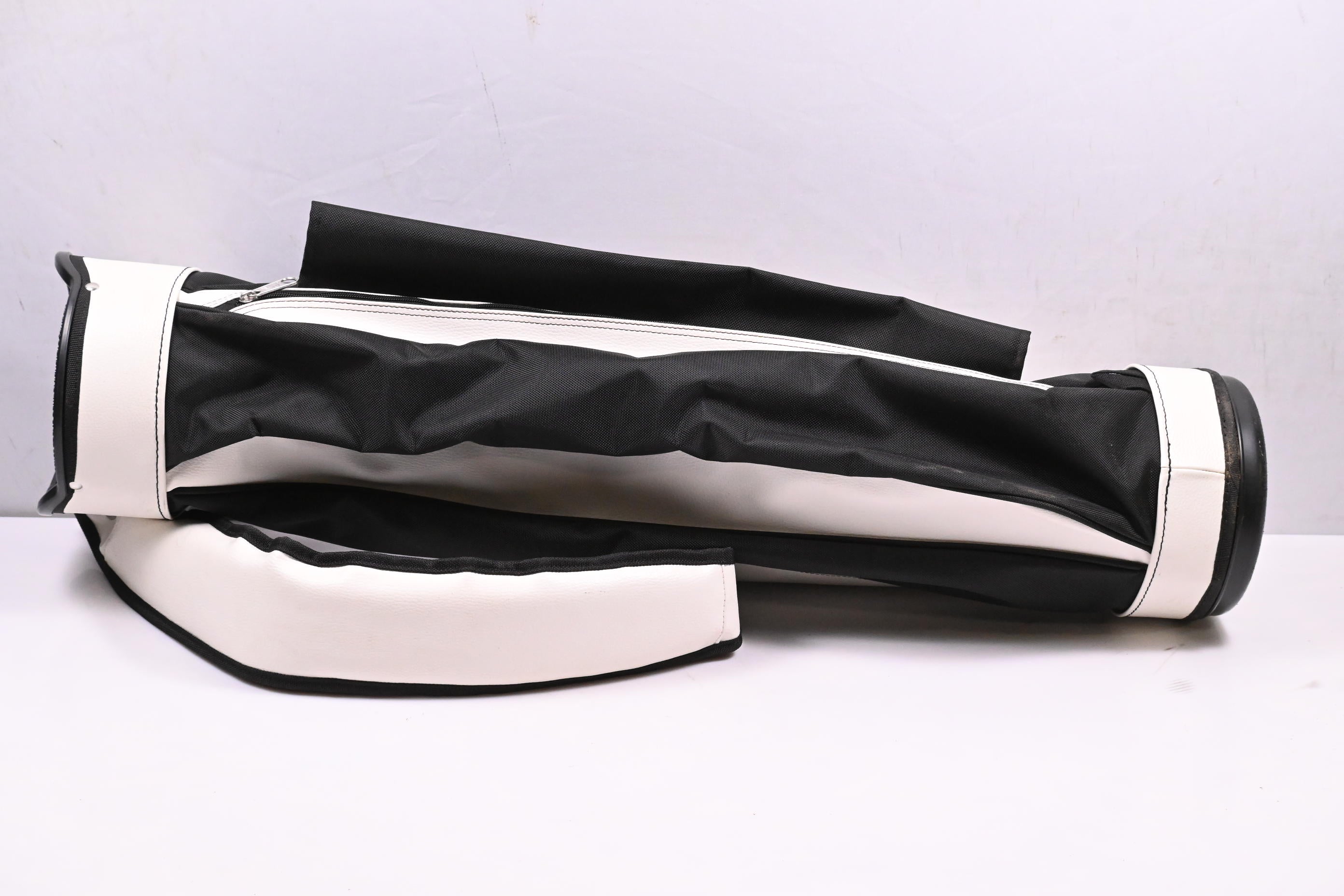 Jones Sunday Pencil Bag / 3-Way Divider / Black, White