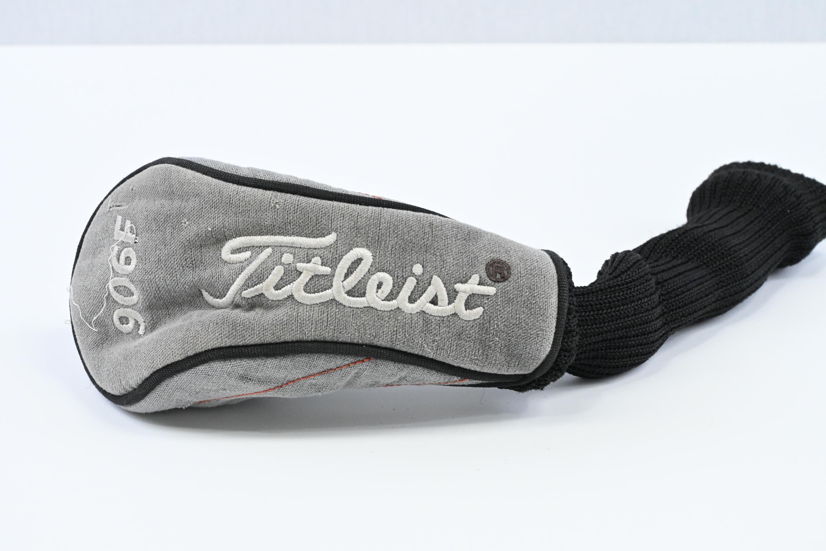 Titleist 906 F2 #5 Wood / 18 Degree / Regular Flex Titleist 4375 Shaft
