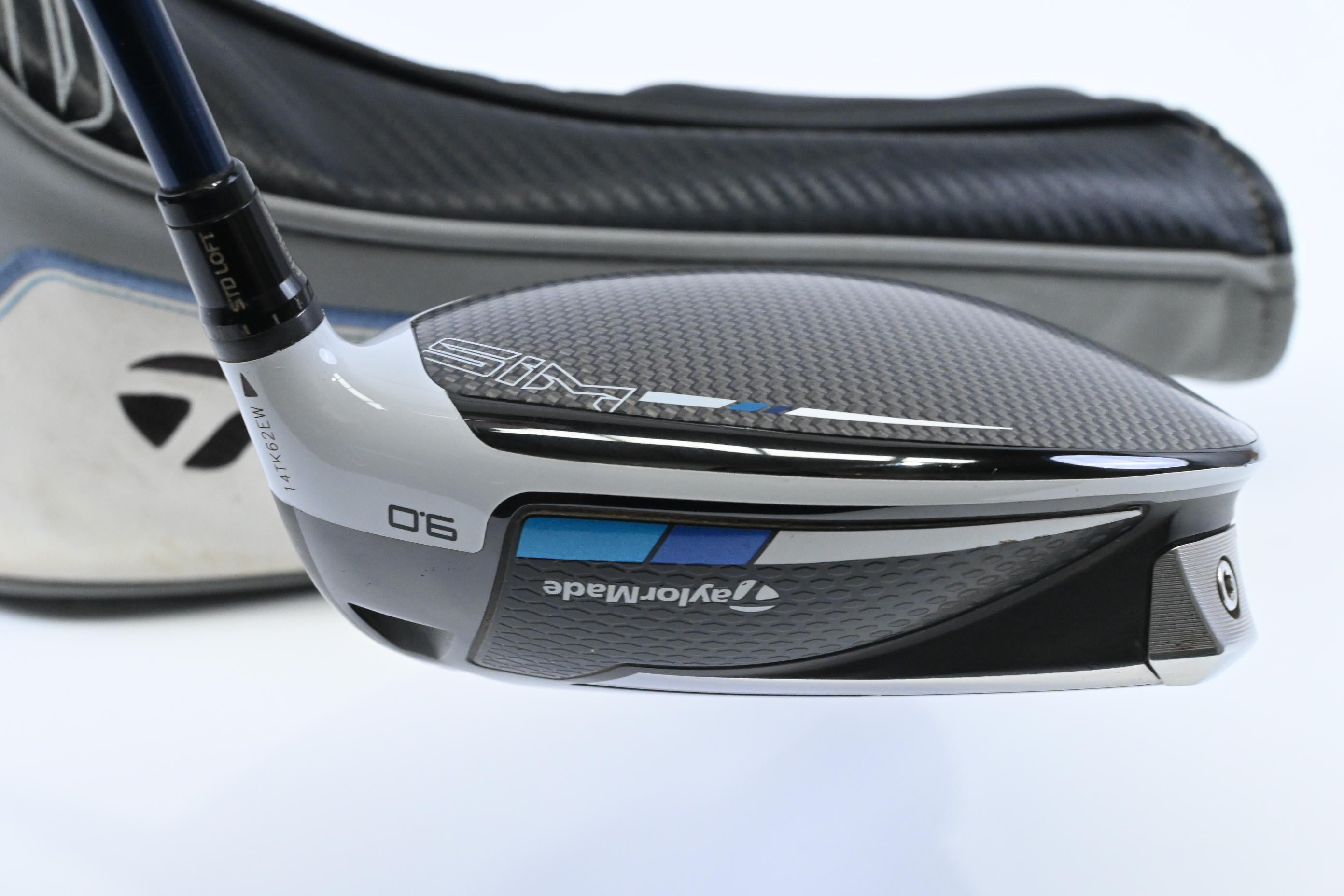 Taylormade SIM Max Driver / 9 Degree / Stiff Flex Fujikura Ventus Blue 6