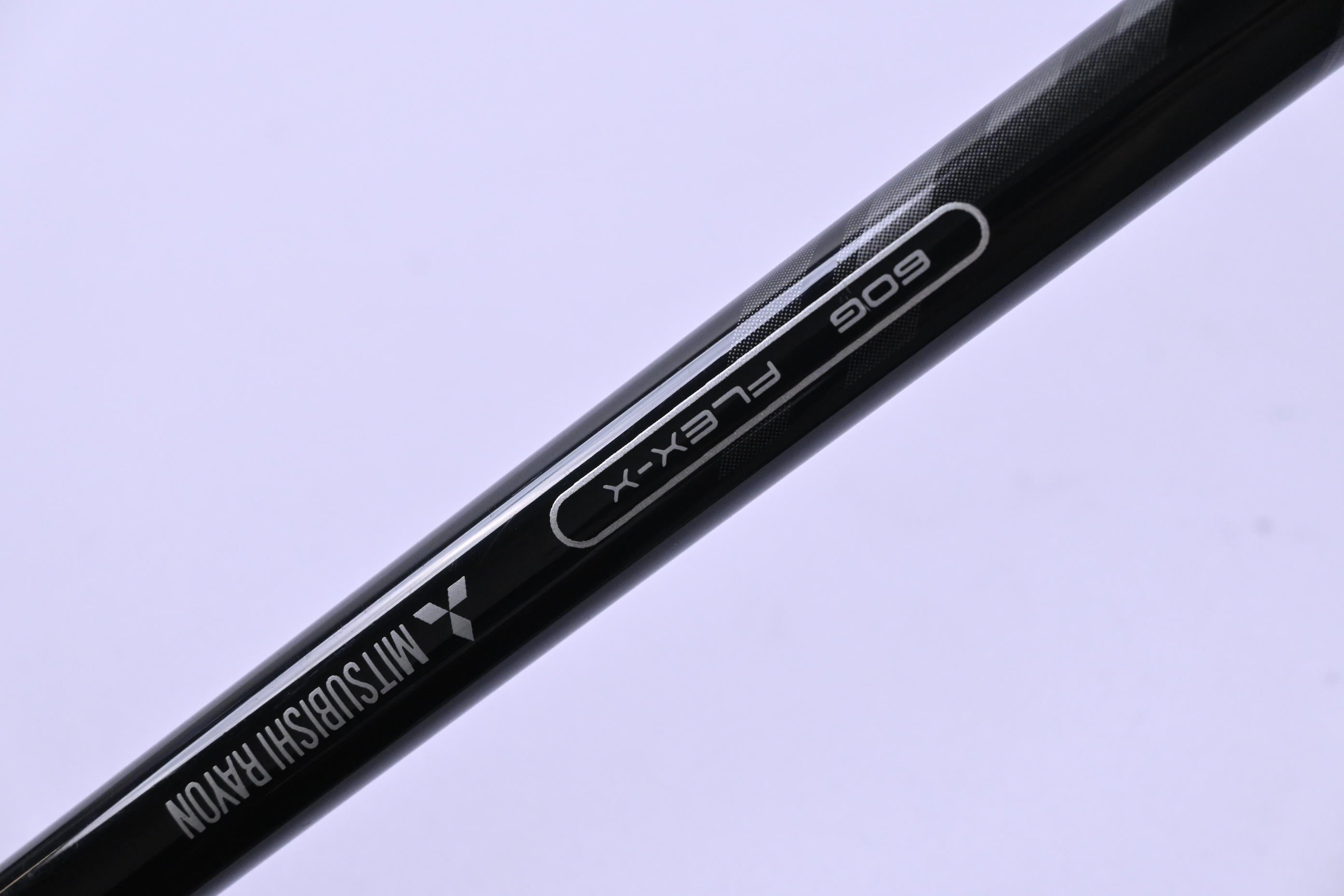 Taylormade SIM Driver / 9 Degree / X-Flex Kuro Kage 60 Shaft