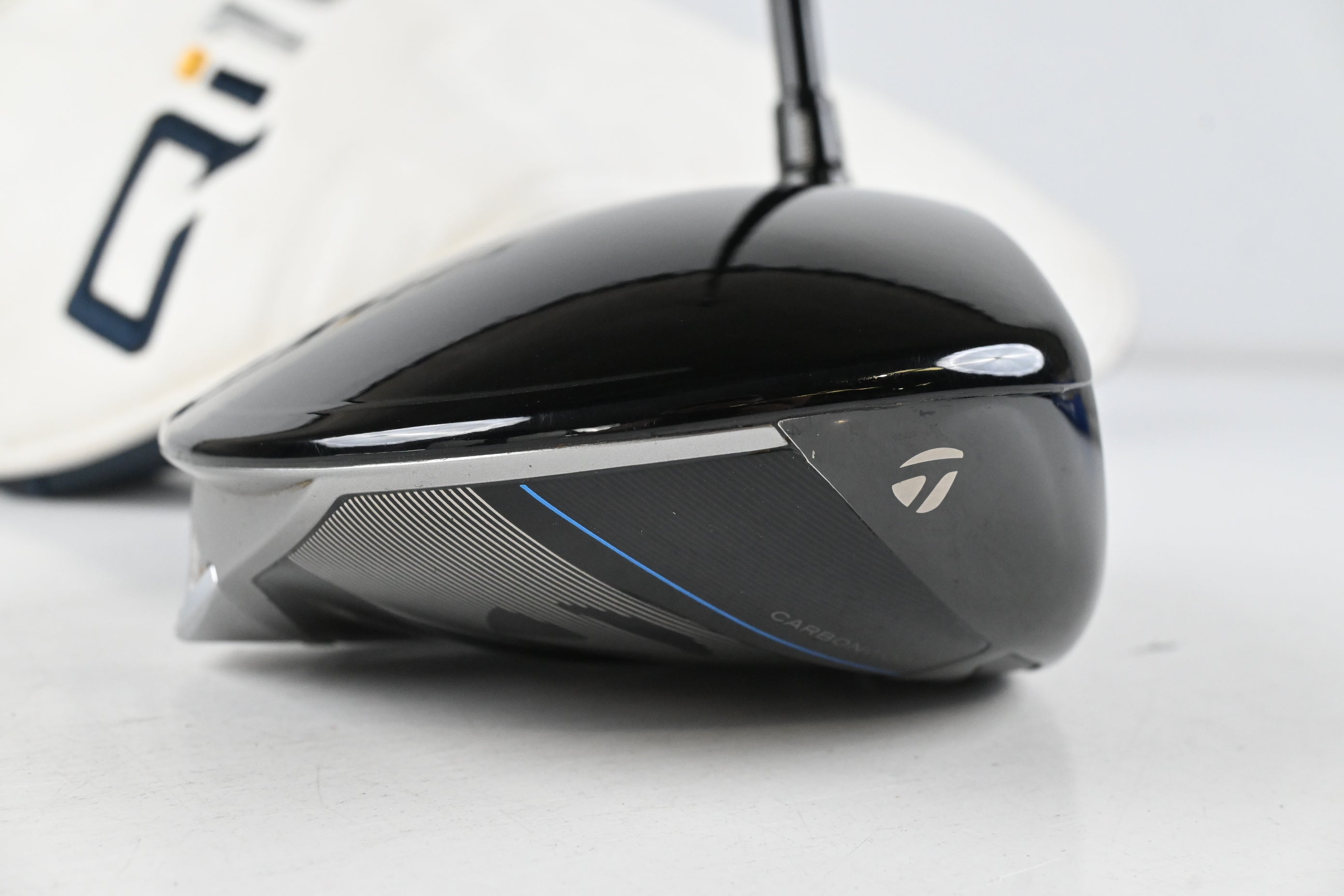 Taylormade Qi10 LS Driver / 10.5 Degree / Regular Flex Kai'li Red 60 Shaft