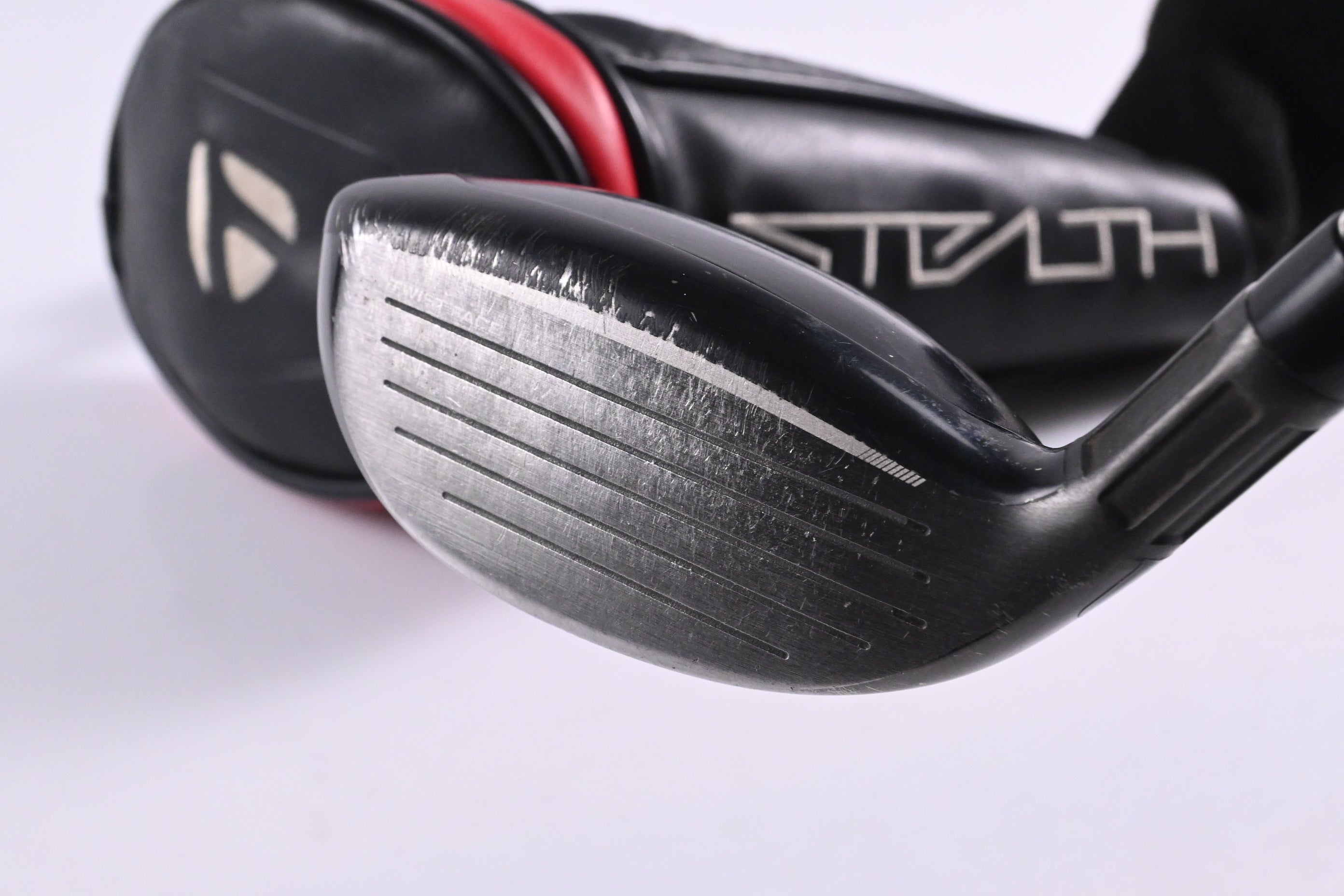 Taylormade Stealth #4 Hybrid / 22 Degree / Stiff Flex Fujikura Ventus Red 7