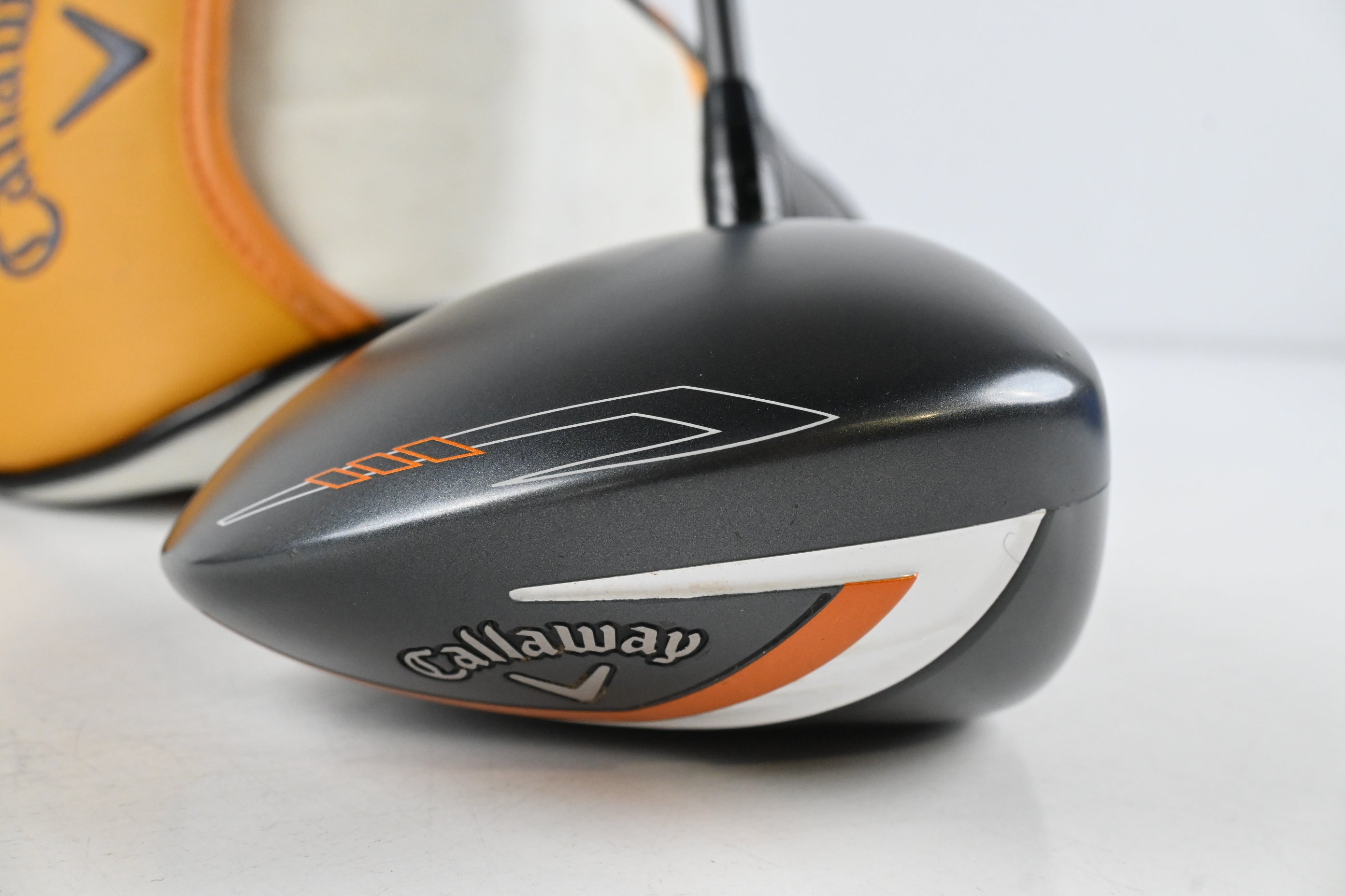 Callaway X2 Hot Driver / 10.5 Degree / Stiff Flex Aldila Tour Blue 55 Shaft