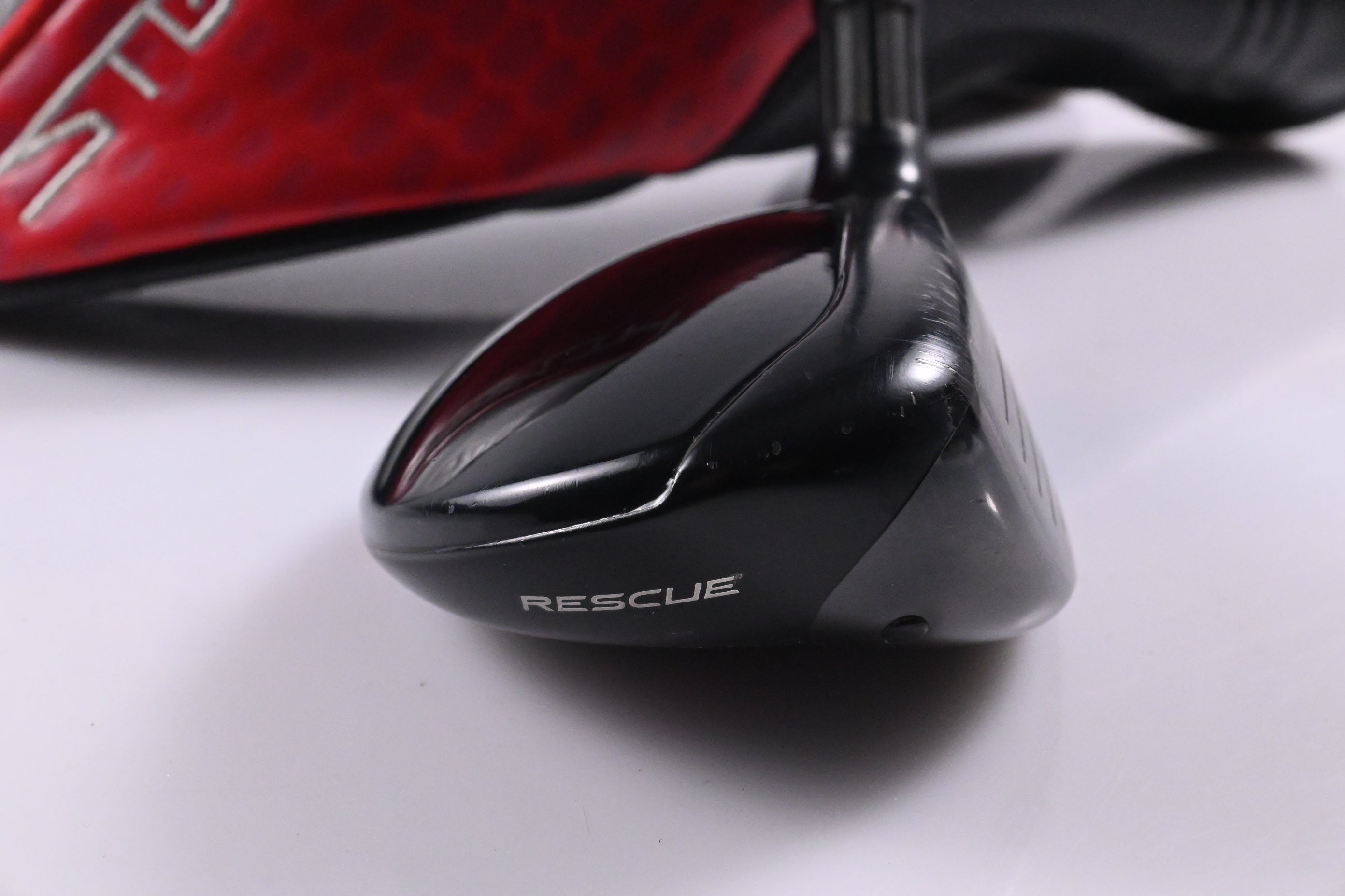 Taylormade Stealth 2 #4 Hybrid / 22 Degree / Stiff Flex Fujikura Ventus TR Red 7
