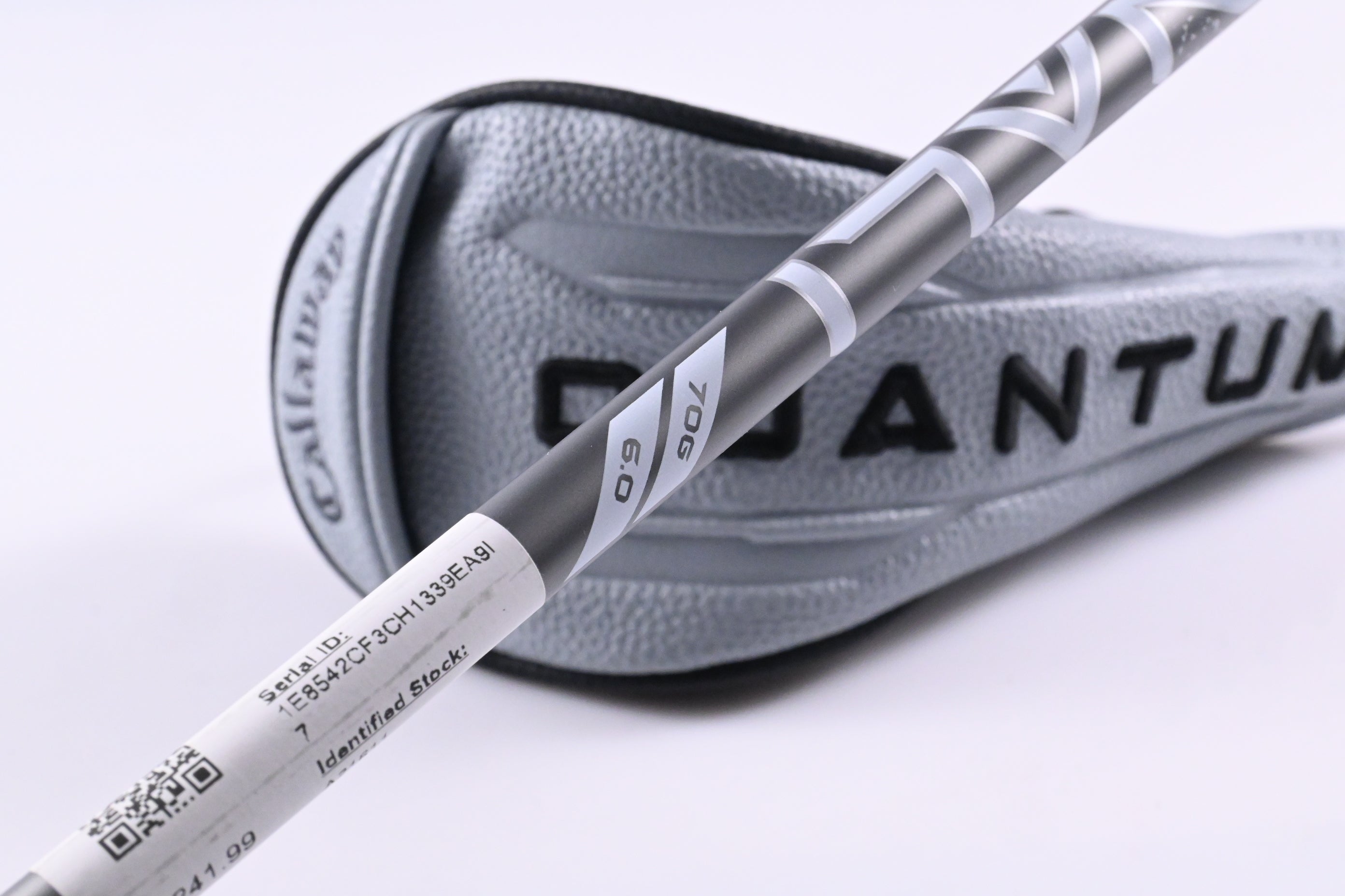 Callaway Quantum Max OS #3 Hybrid / 18 Degree / Stiff Flex Denali Frost Silver