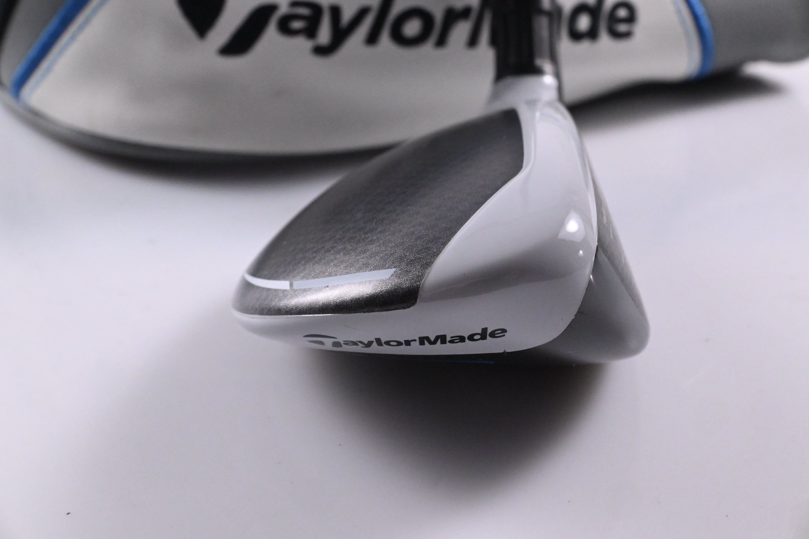 Taylormade SIM Max #3 Hybrid / 19 Degree / Regular Flex Ventus Blue 6 Shaft