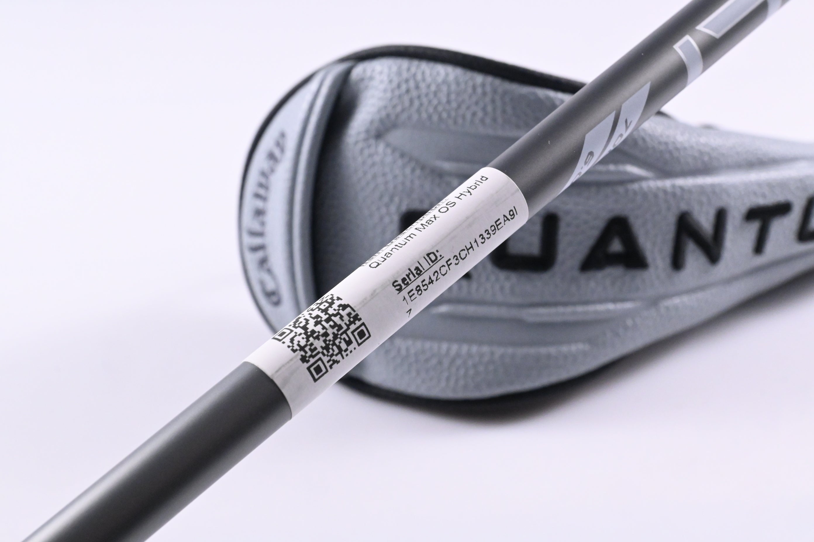 Callaway Quantum Max OS #3 Hybrid / 18 Degree / Stiff Flex Denali Frost Silver