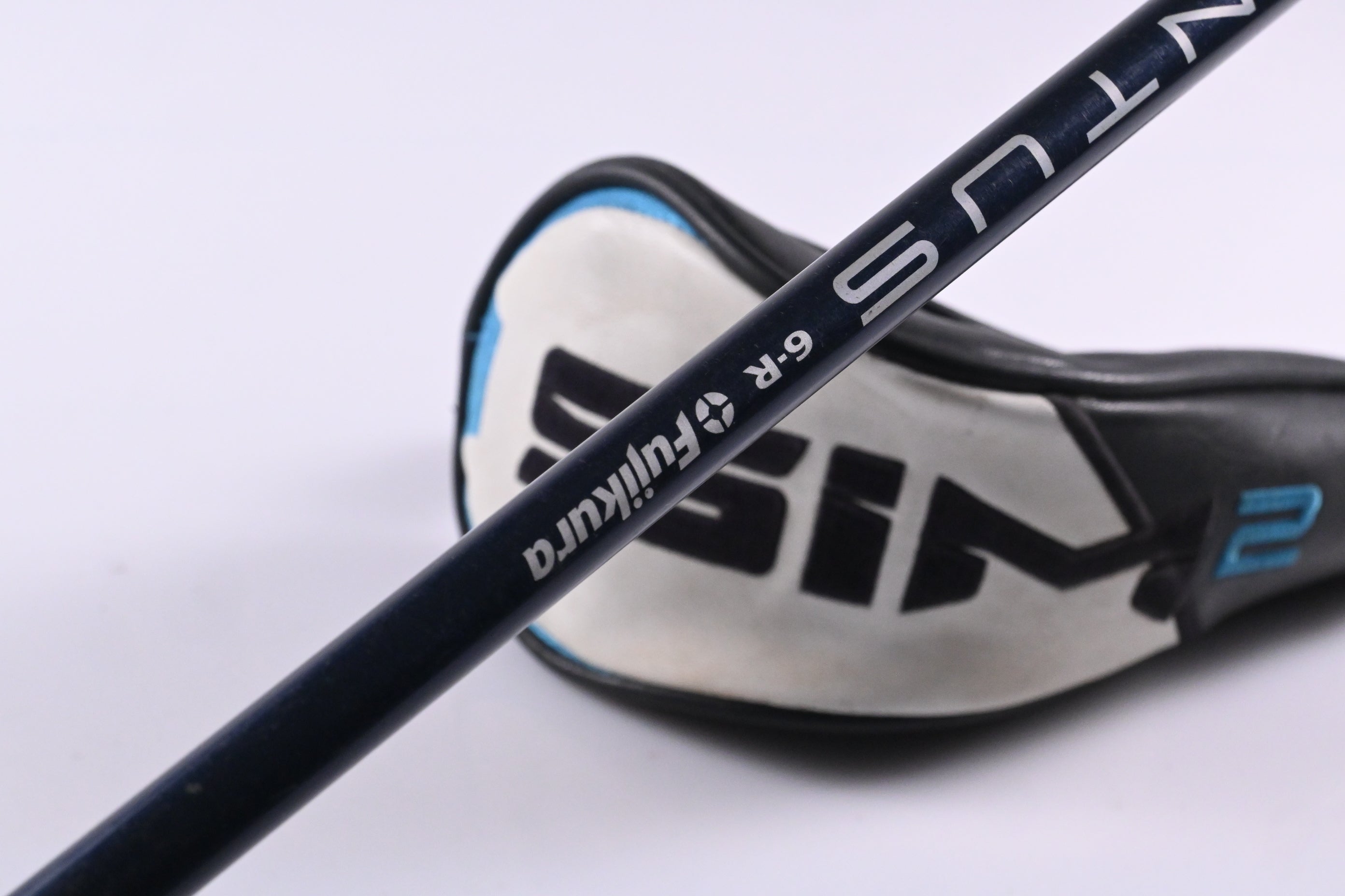 Taylormade SIM2 Max #4 Hybrid / 22 Degree / Regular Flex Ventus Blue 6 Shaft