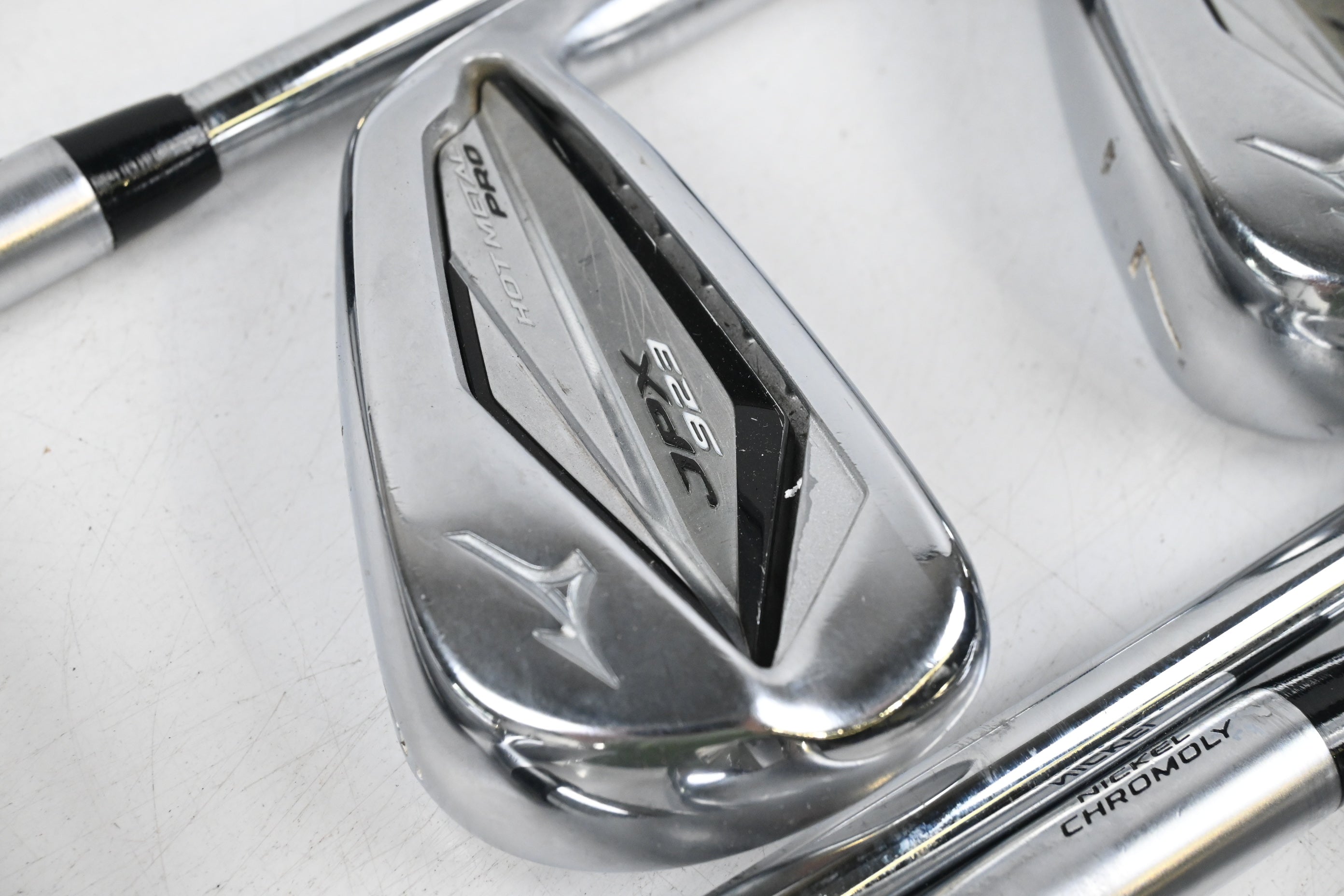 Mizuno JPX 923 Hot Metal Pro Irons / 5-PW / Stiff Flex Dynamic Gold S300 MID 115