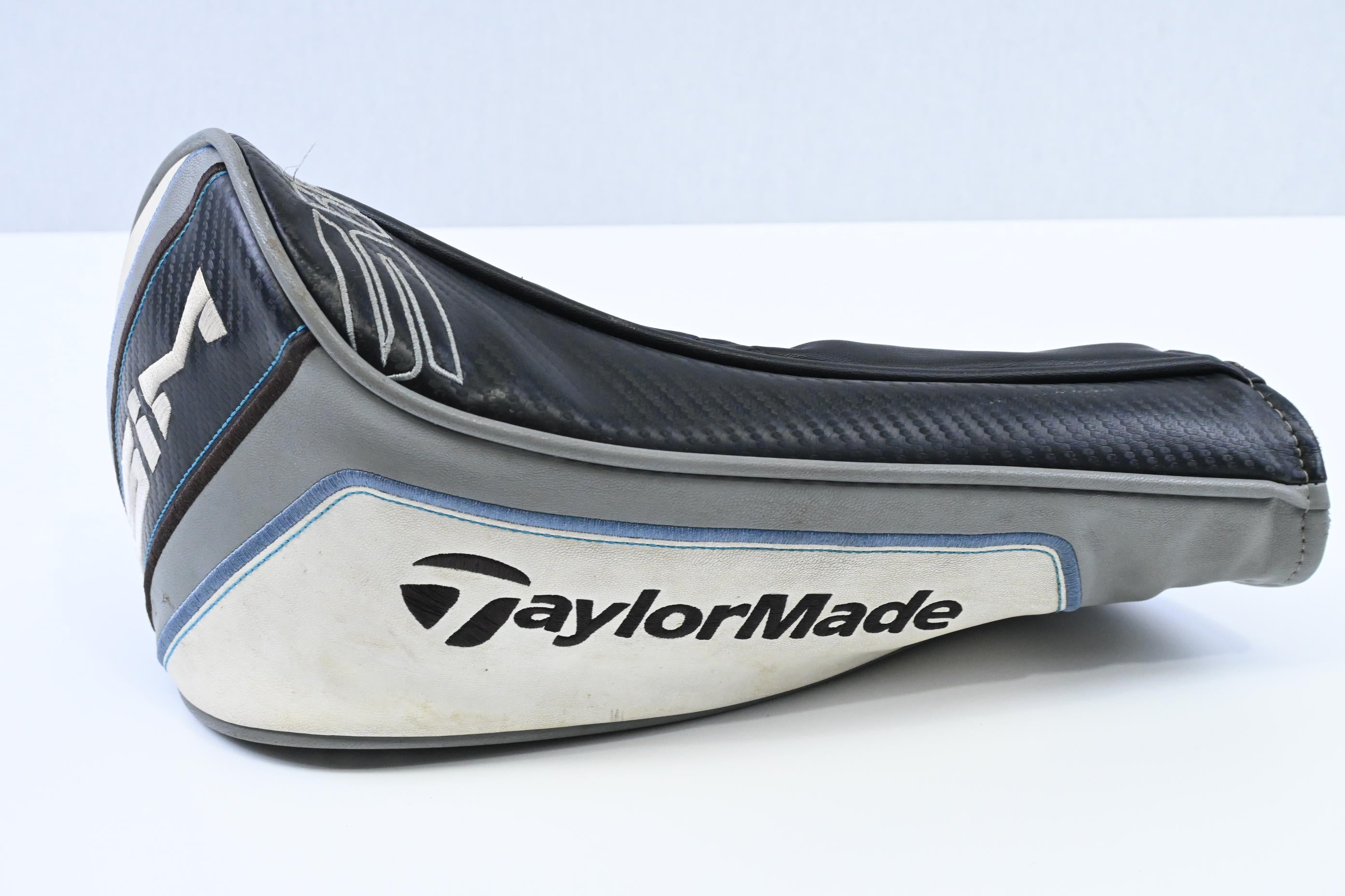 Taylormade SIM Max Driver / 9 Degree / Stiff Flex Fujikura Ventus Blue 6