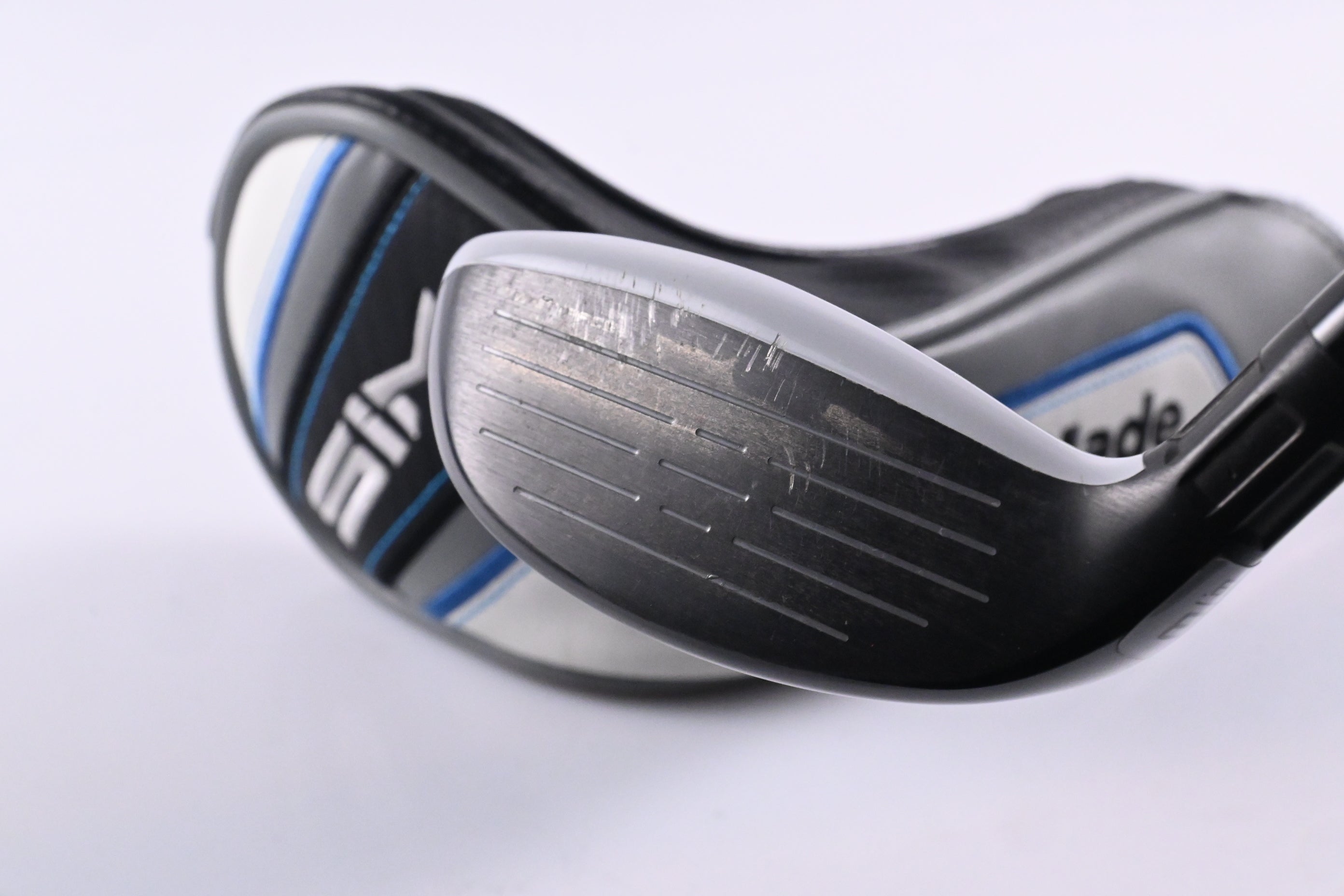 Taylormade SIM Max #3 Hybrid / 19 Degree / Regular Flex Ventus Blue 6 Shaft