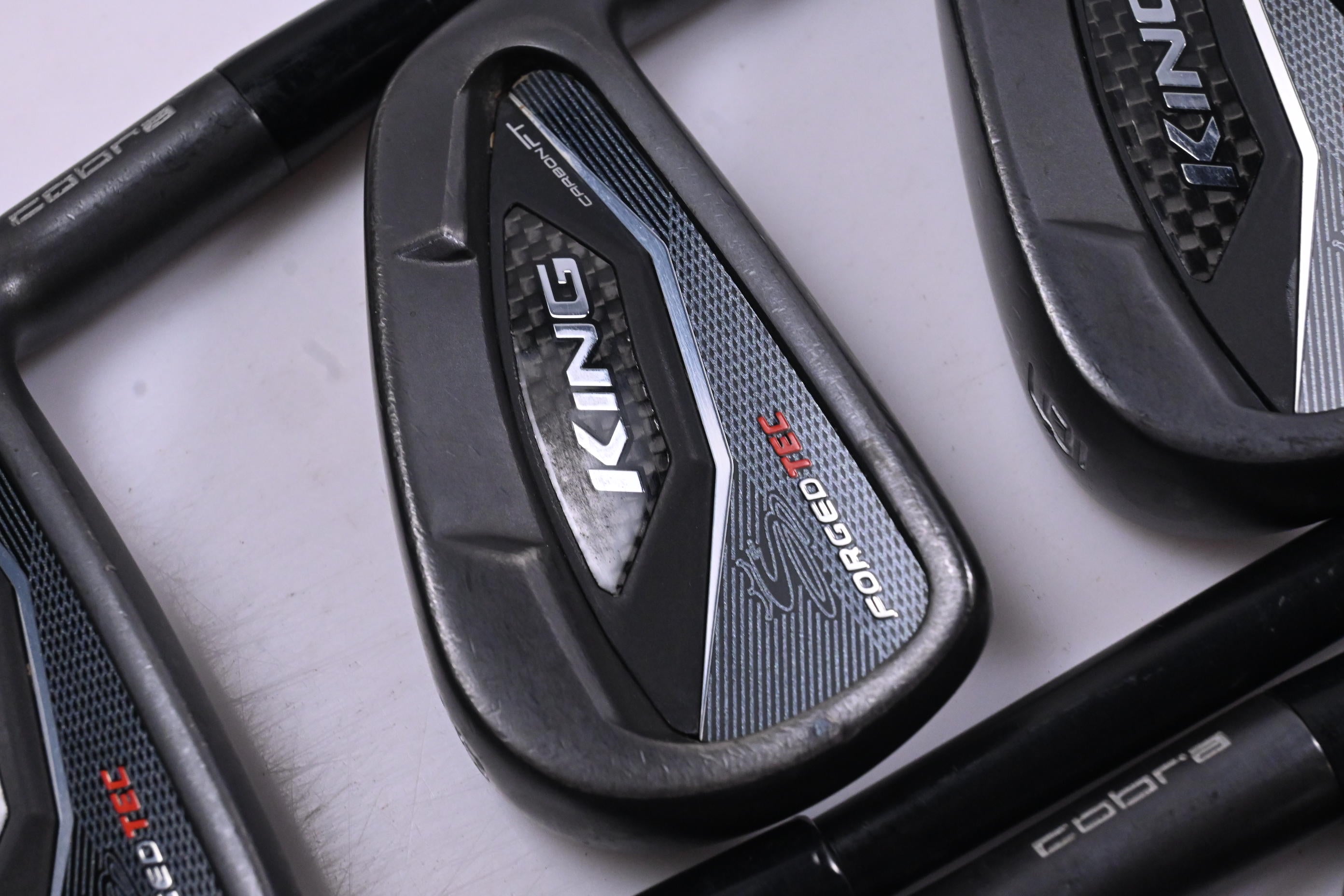 Cobra King Forged Tec Black Irons / 4-PW / X-Flex AMT Tour White X100 Shafts
