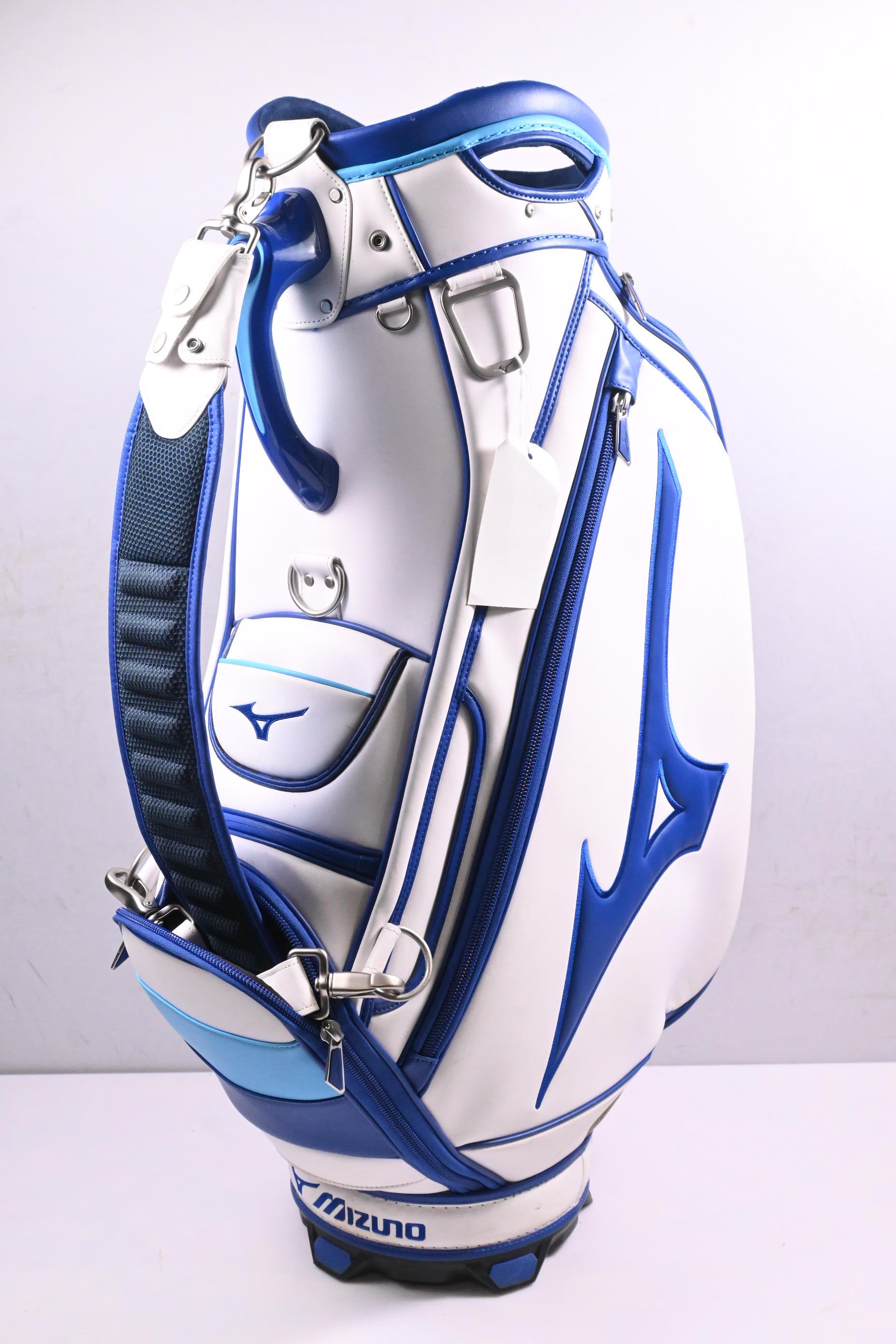 Mizuno 2024 Tour Staff Bag / 6-Way Divider / White & Blue