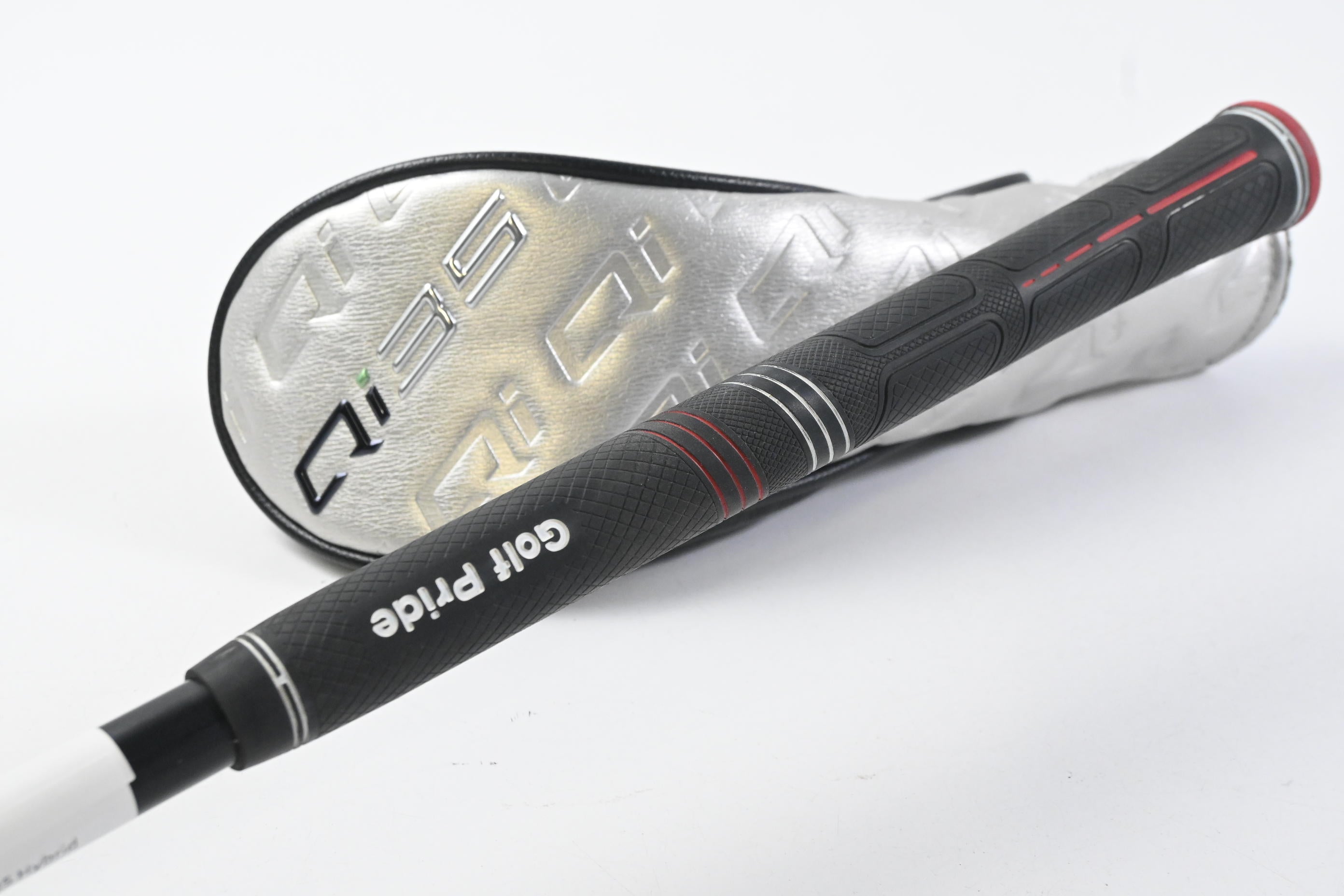 Taylormade Qi35 #2 Hybrid / 17 degree / Stiff Flex Hzrdus Gen5 Black