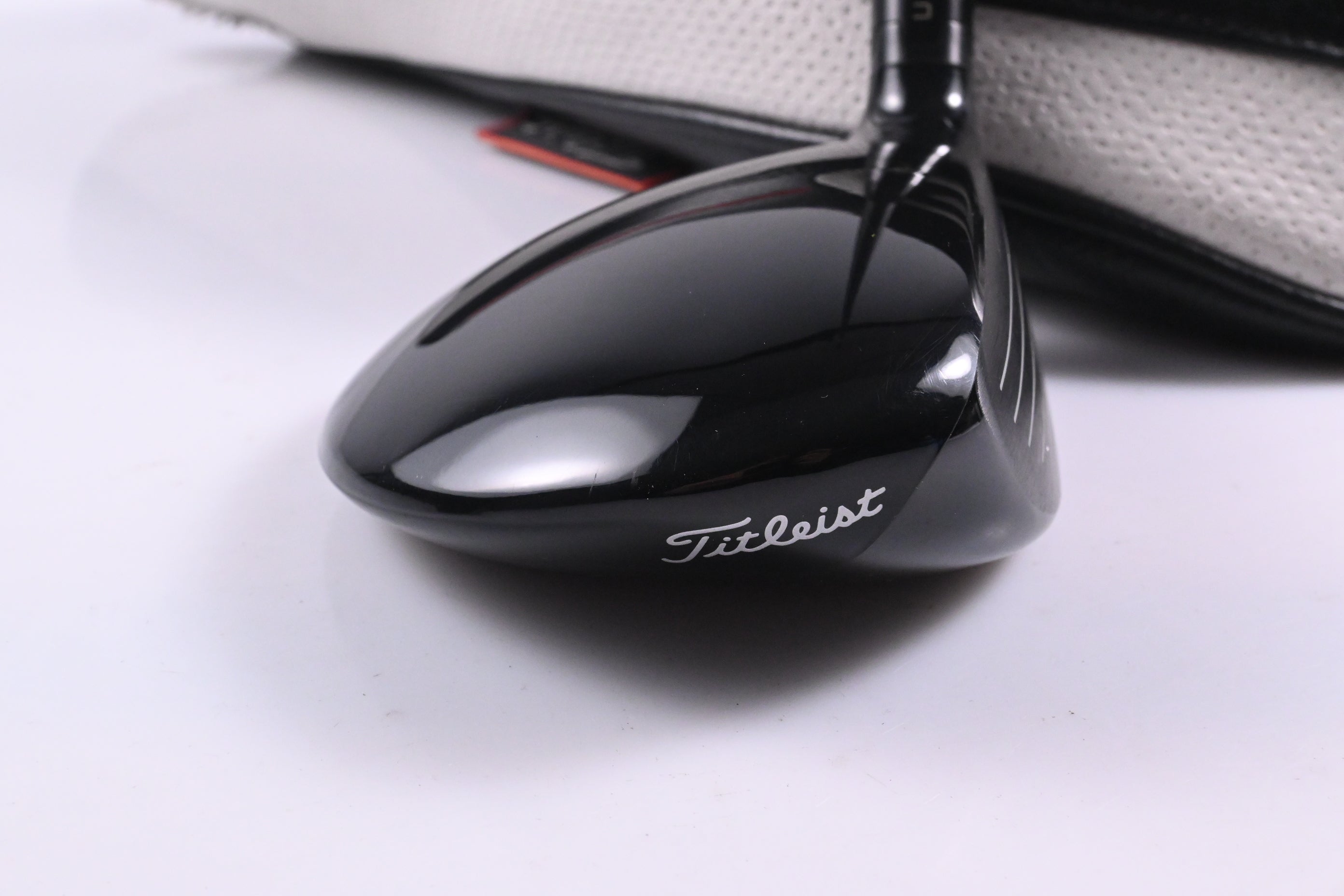 Titleist GT2 #3 Wood / 15 Degree / Stiff Flex HZRDUS Black 70 Shaft