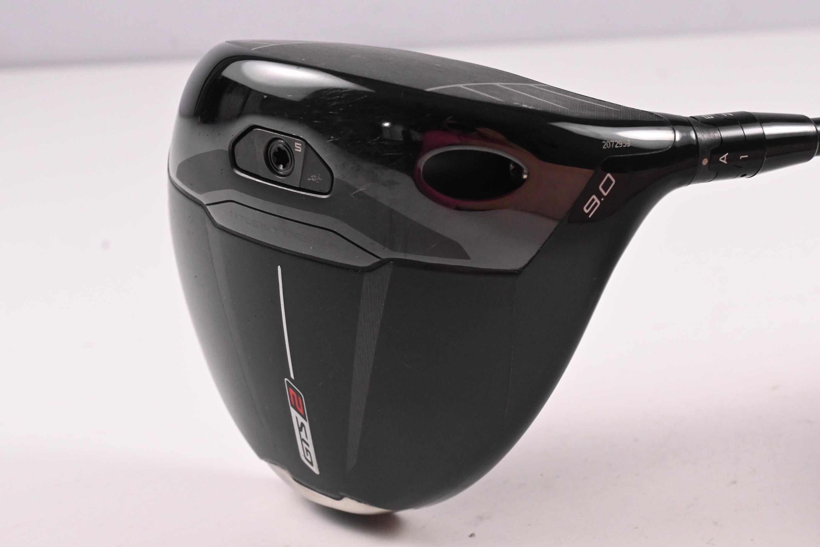 Titleist GTS2 Driver / 9 Degree / Stiff Flex Kuro Kage Silver 70 Shaft